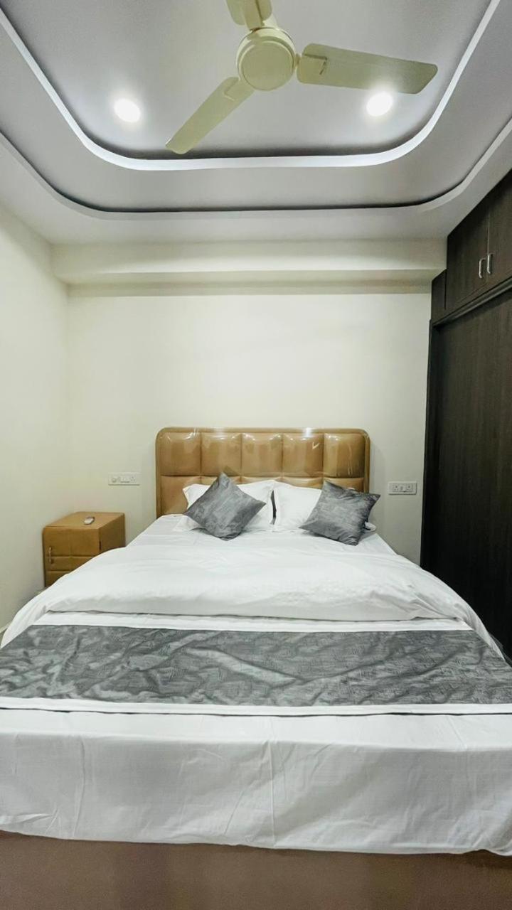 Viswanadhuni's Antilia Comfort 3bhk * Hyderabad