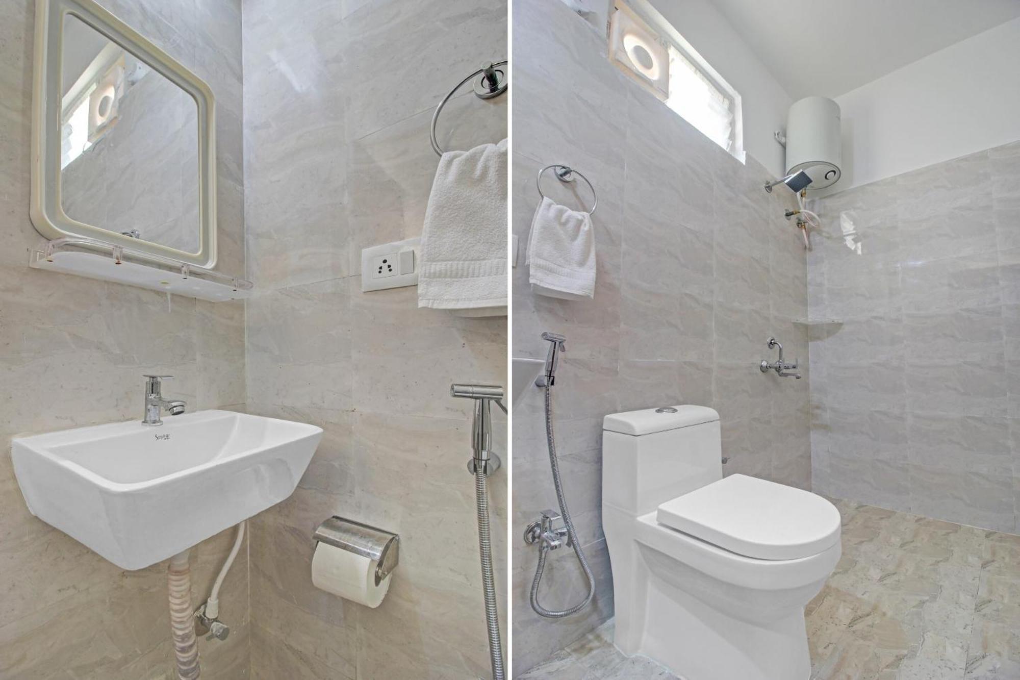 Townhouse Jahnavi Group Near Kiims Hospital Hotel