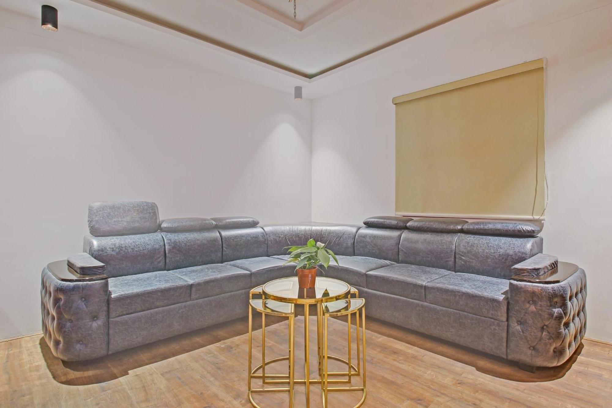 Townhouse Jahnavi Group Near Kiims Hospital 3* Hyderabad