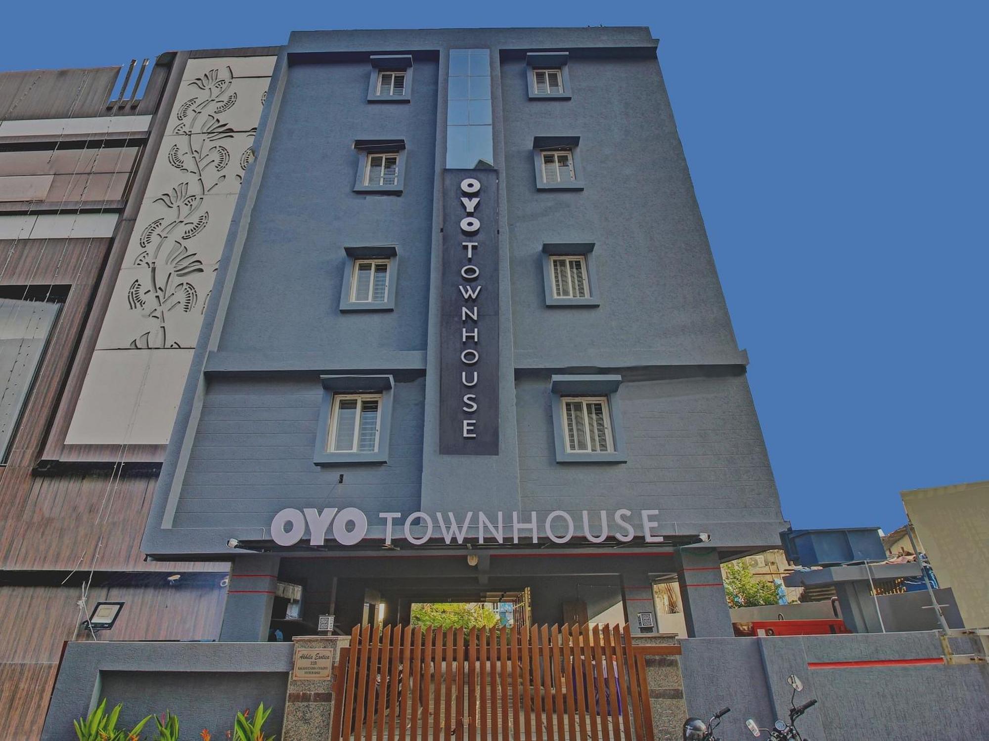 Townhouse Jahnavi Group Near Kiims Hospital Hotel 3*