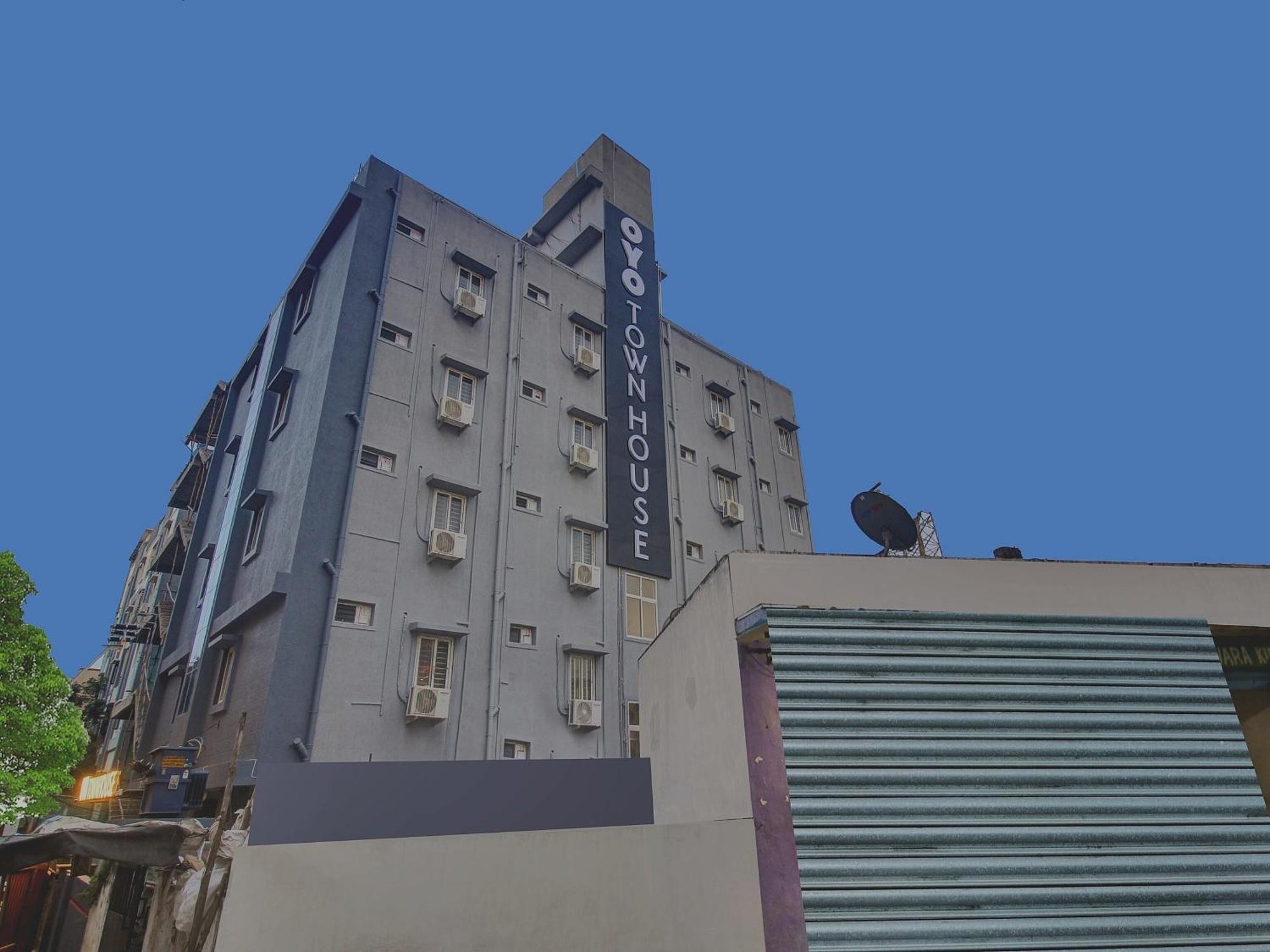 Townhouse Jahnavi Group Near Kiims Hospital Hyderabad