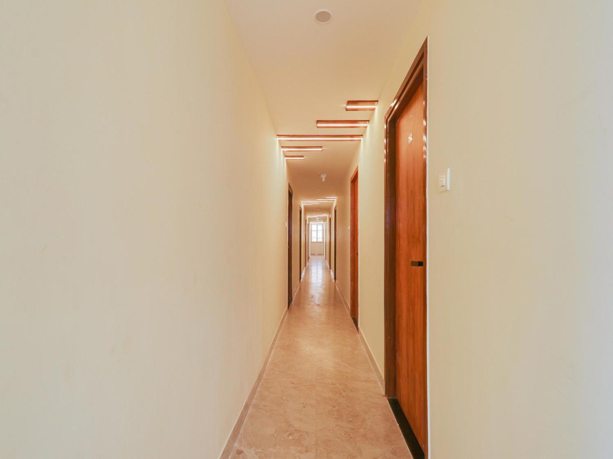 Hotel Collection O Srp Luxury Hyderabad