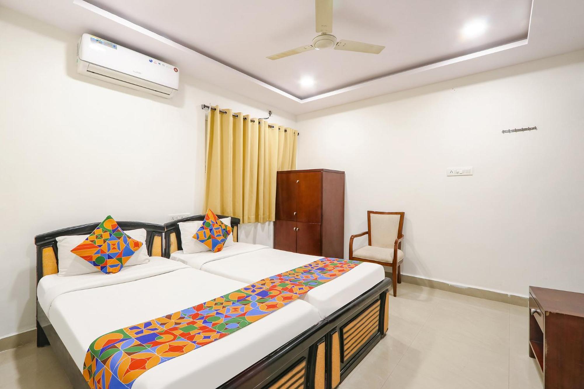 Fabhotel Fortune Begumpet Hotel