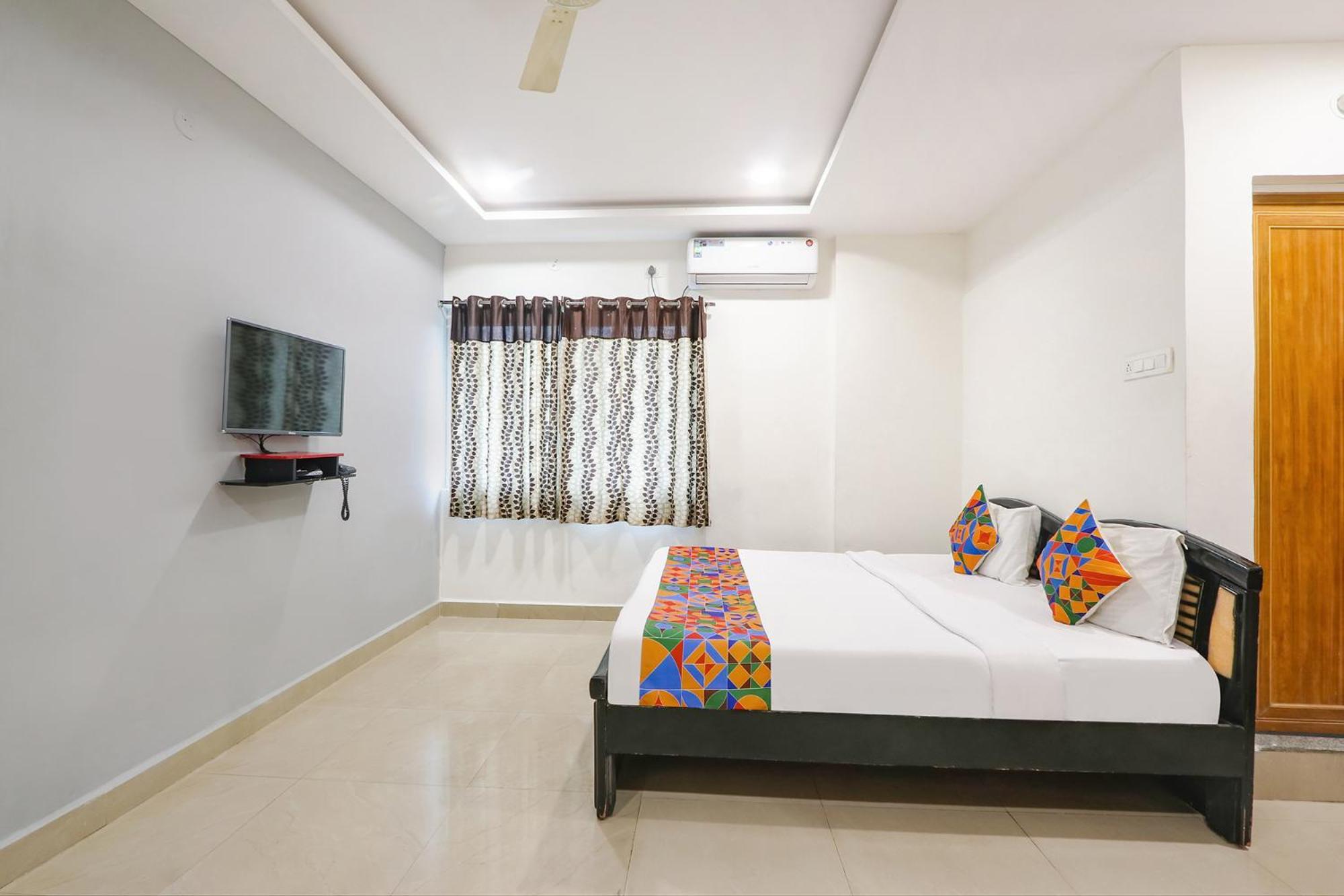 Fabhotel Fortune Begumpet Hotel
