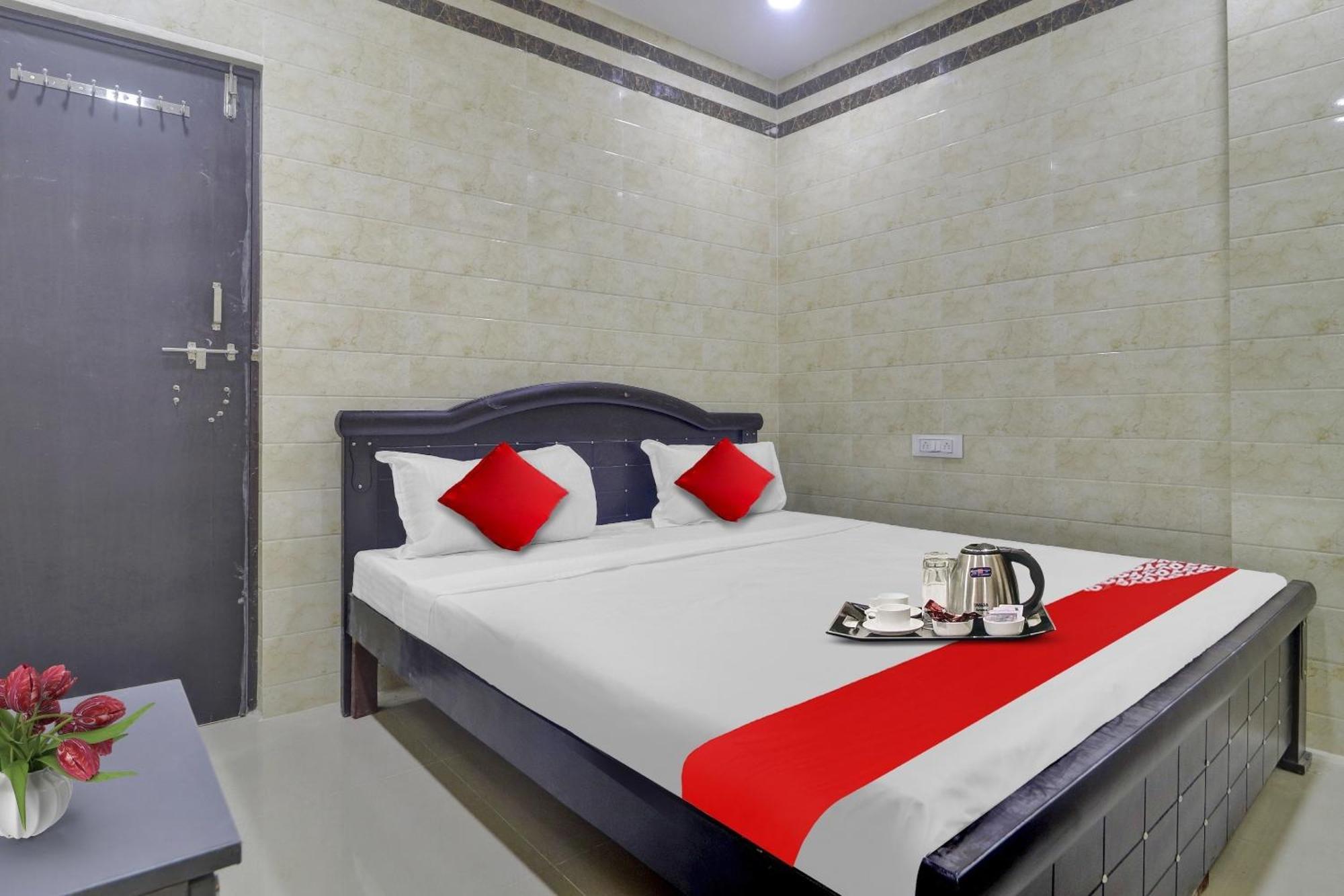 Hotel O Ashoka Classic Near Gokul