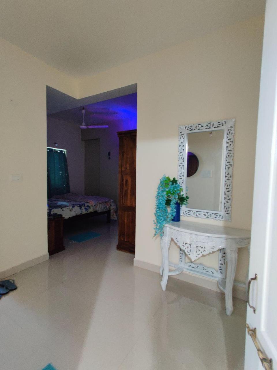 Apartment 1bhk Private -penthouse -house Of Sky - Ankanistaay - Hometsay *
