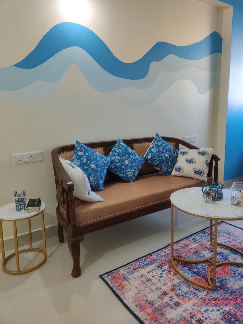 Apartment 1bhk Private -penthouse -house Of Sky - Ankanistaay - Hometsay *