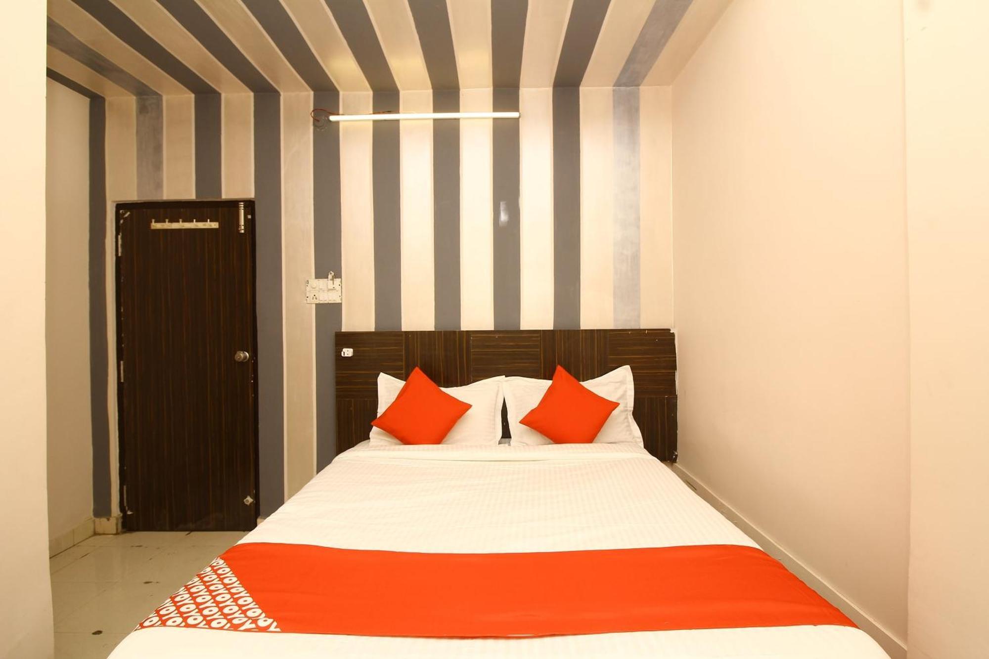 Hotel O Nav Bharath Residency Hyderabad