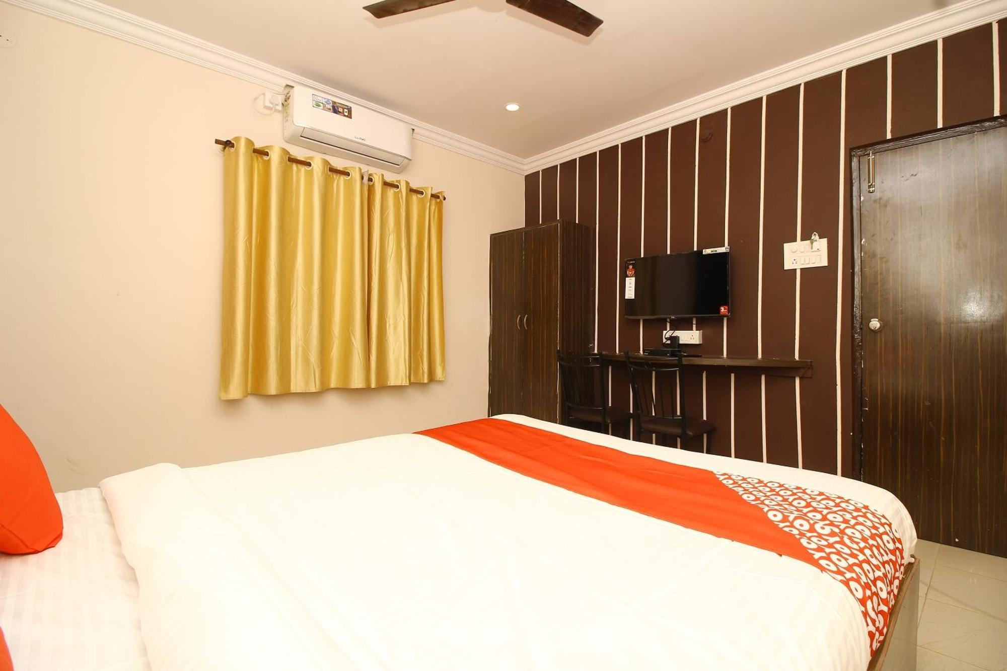 O Nav Bharath Residency Hotel