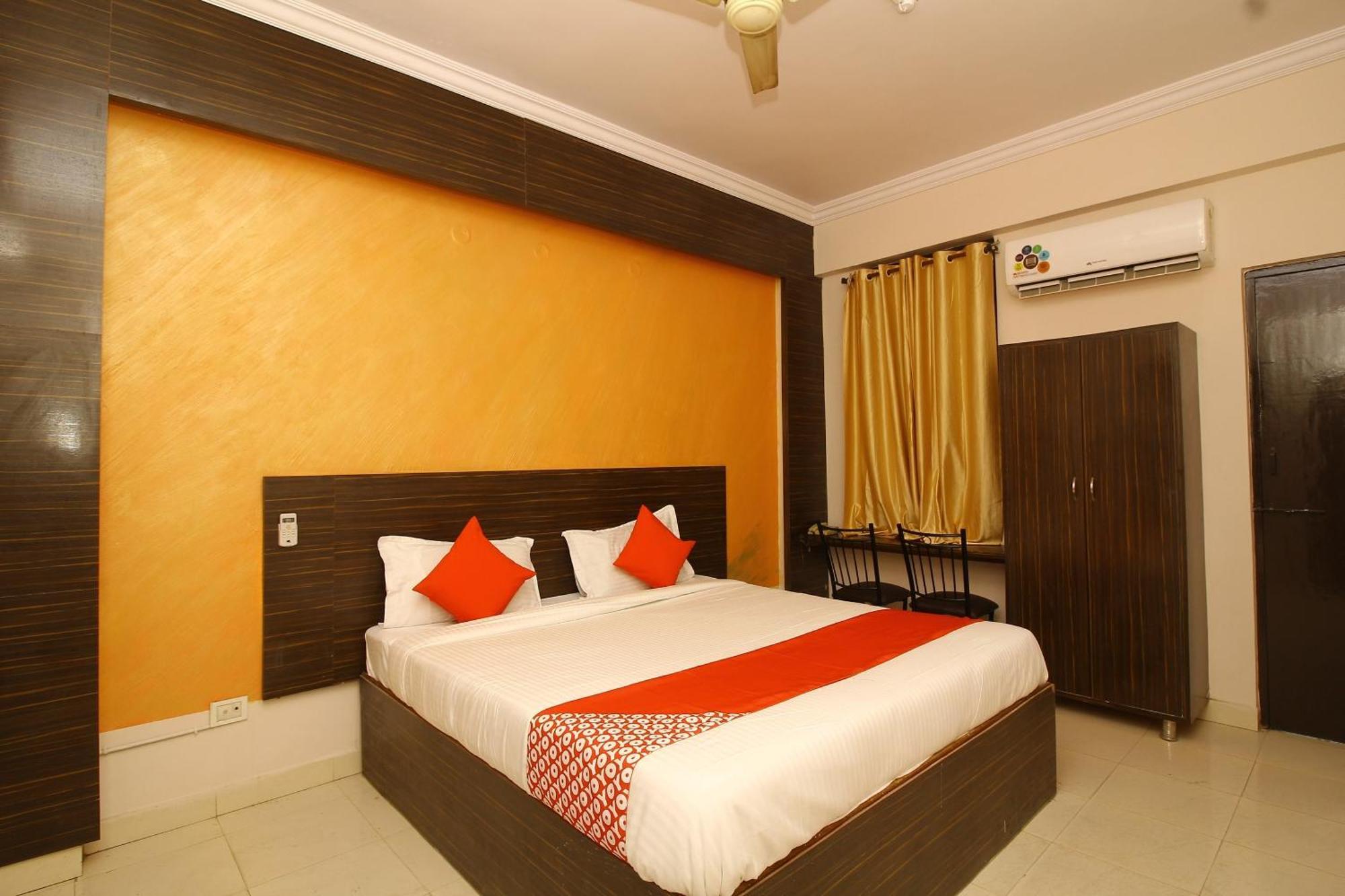 O Nav Bharath Residency 3*