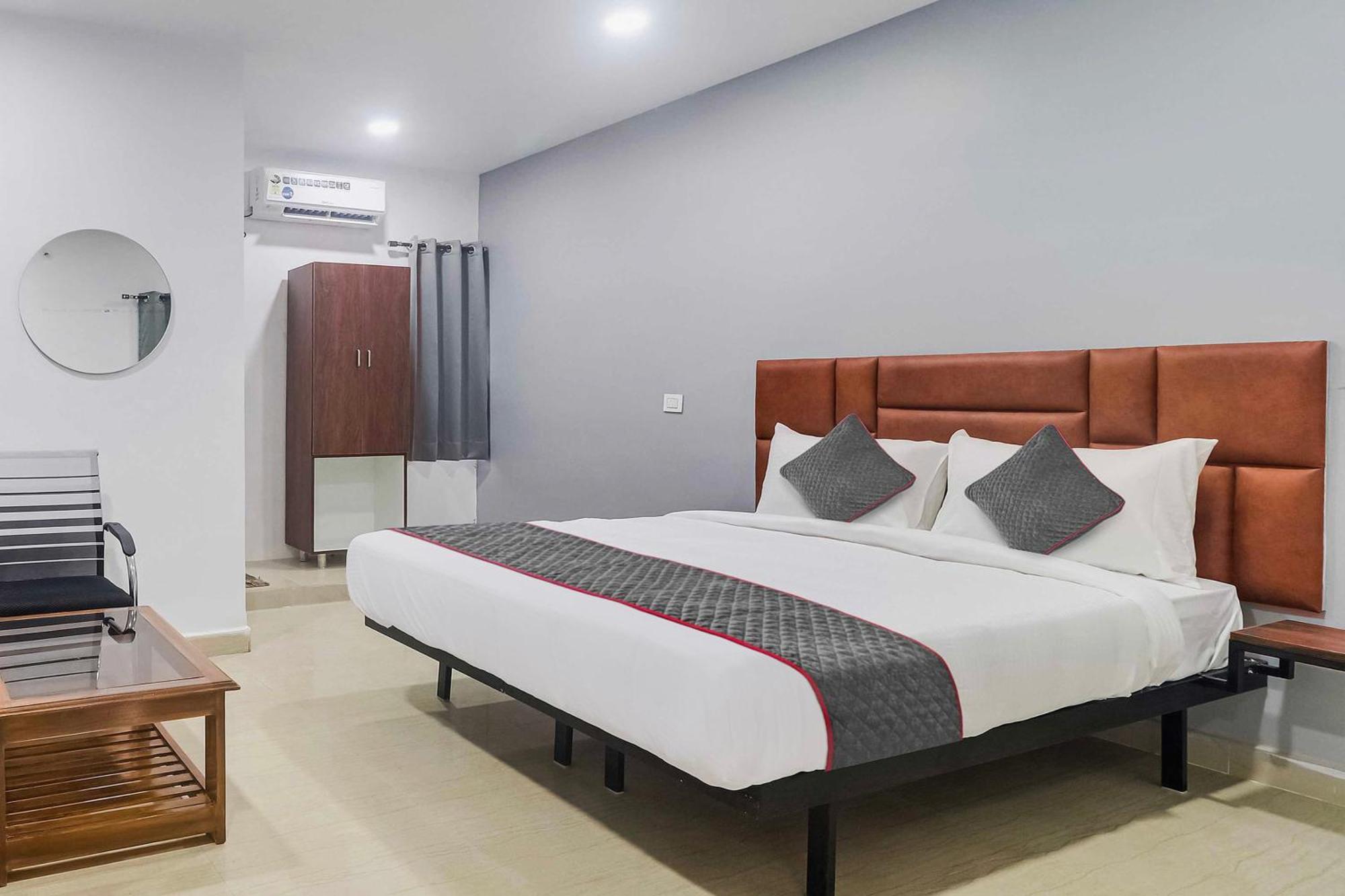 Townhouse Lavish Oak 4*