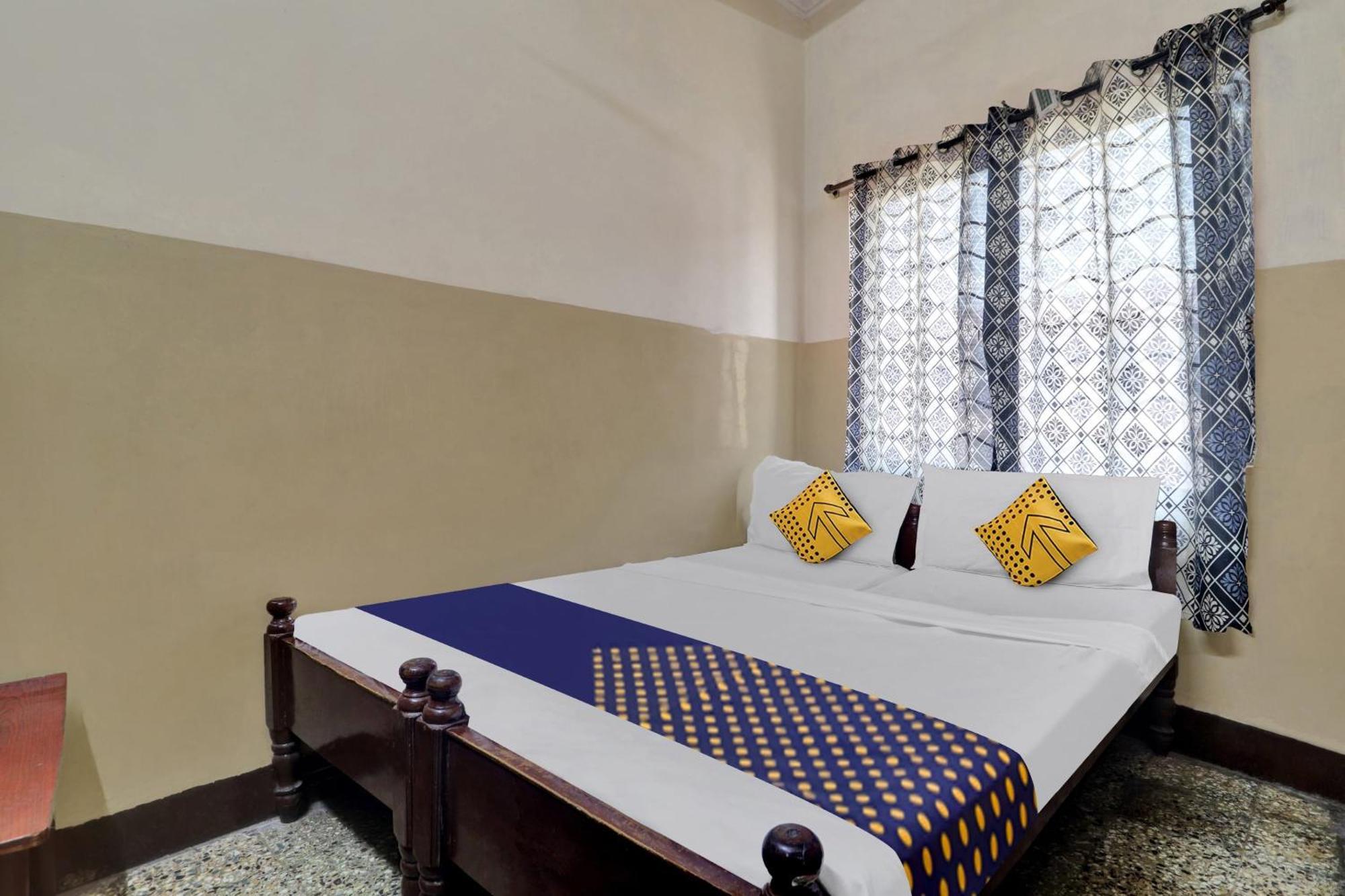 Spot On Gokul Residency Near Secunderabad Railway Station Hotel
