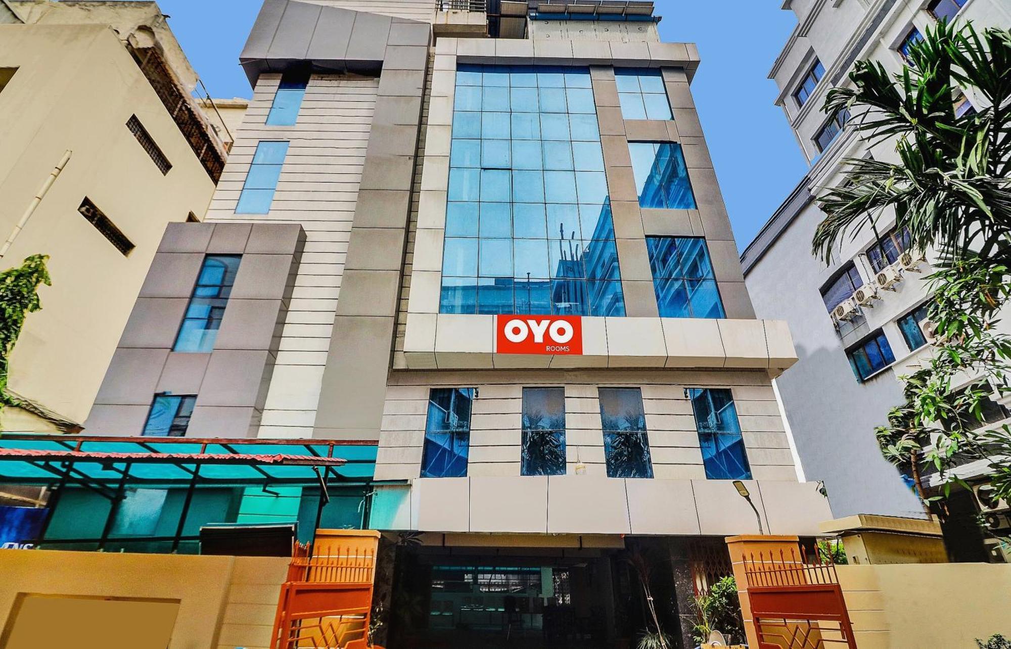 Hotel Heavens Near Rasoolpura Metro Station