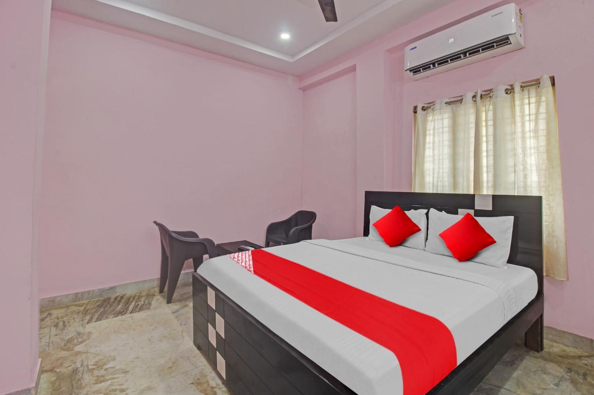 Hotel Oyo Flagship Anu Prime 4*