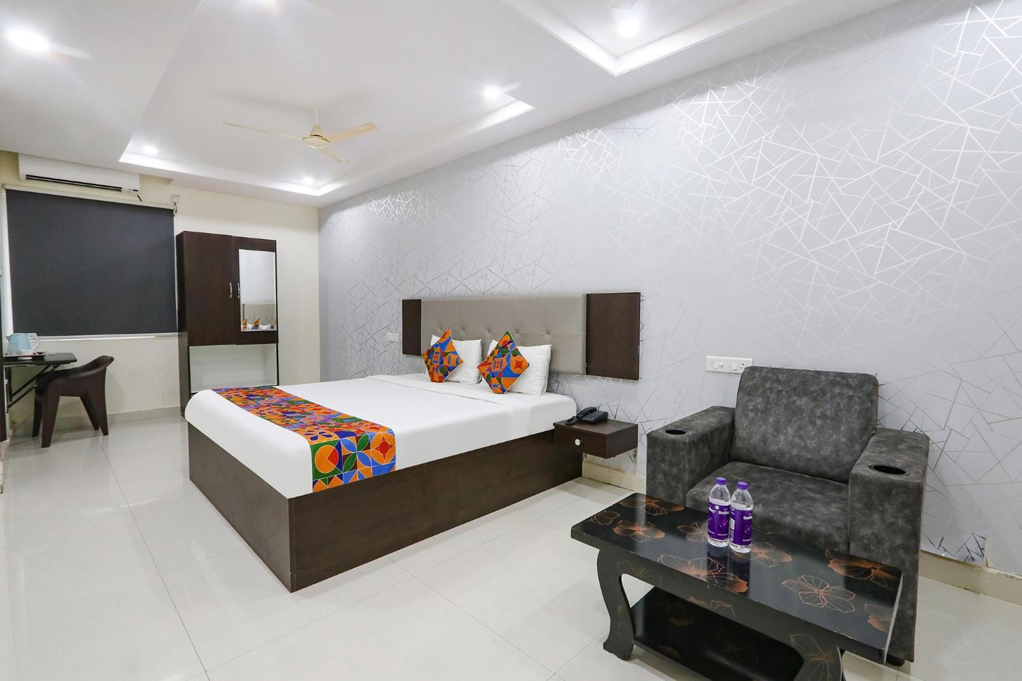 Hotel Fabhotel Royal Signature - Nr Hitech City Hyderabad