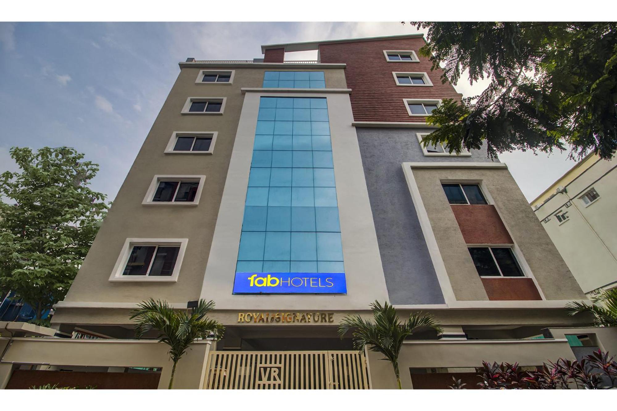 Fabhotel Royal Signature - Nr Hitech City Hyderabad