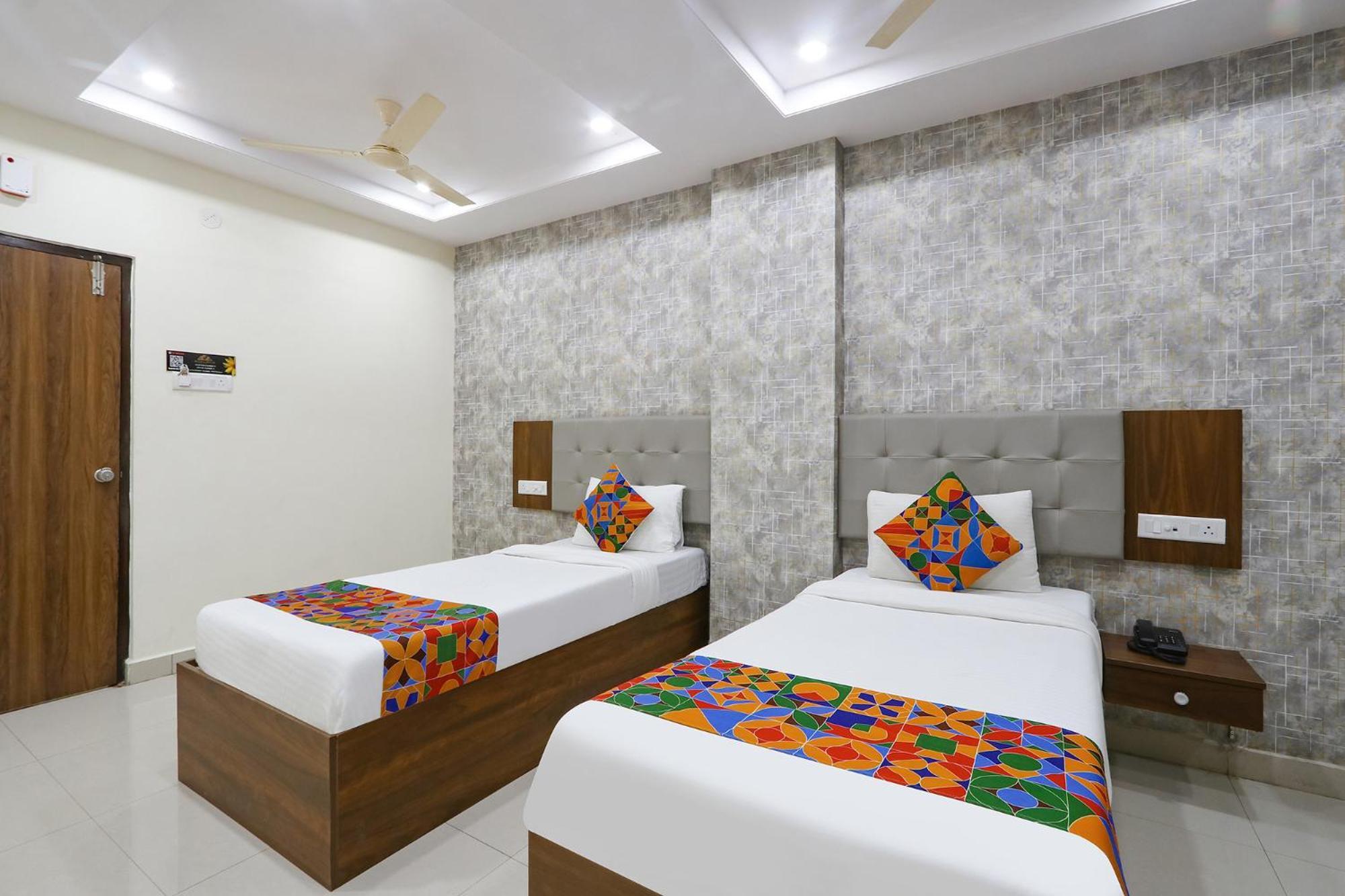 Fabhotel Royal Signature - Nr Hitech City Hotel Hyderabad