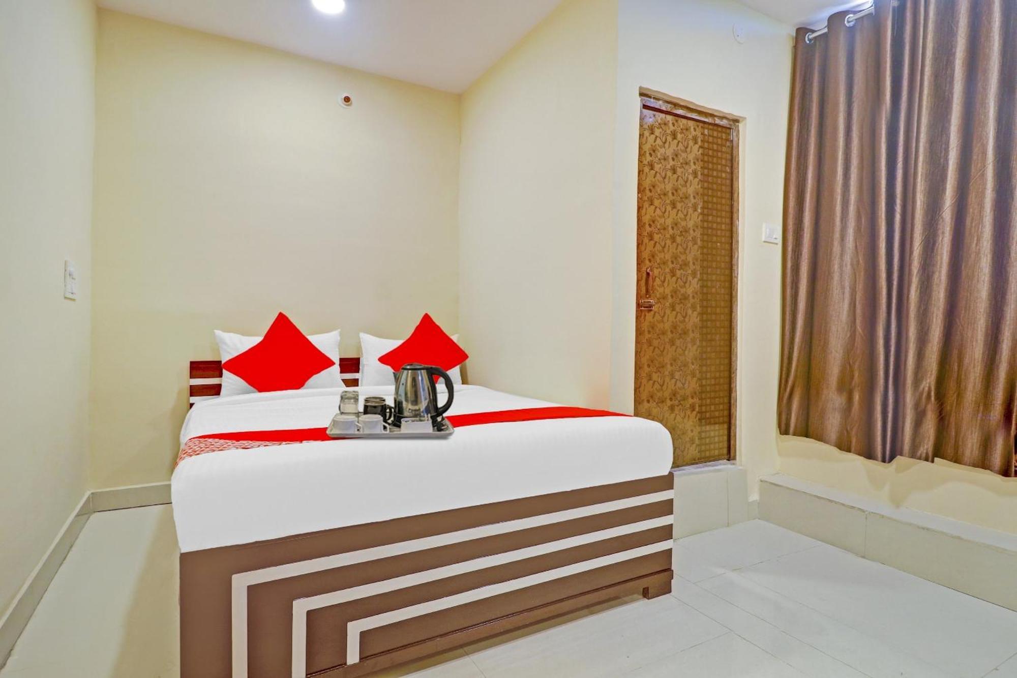 Hotel O Aayush