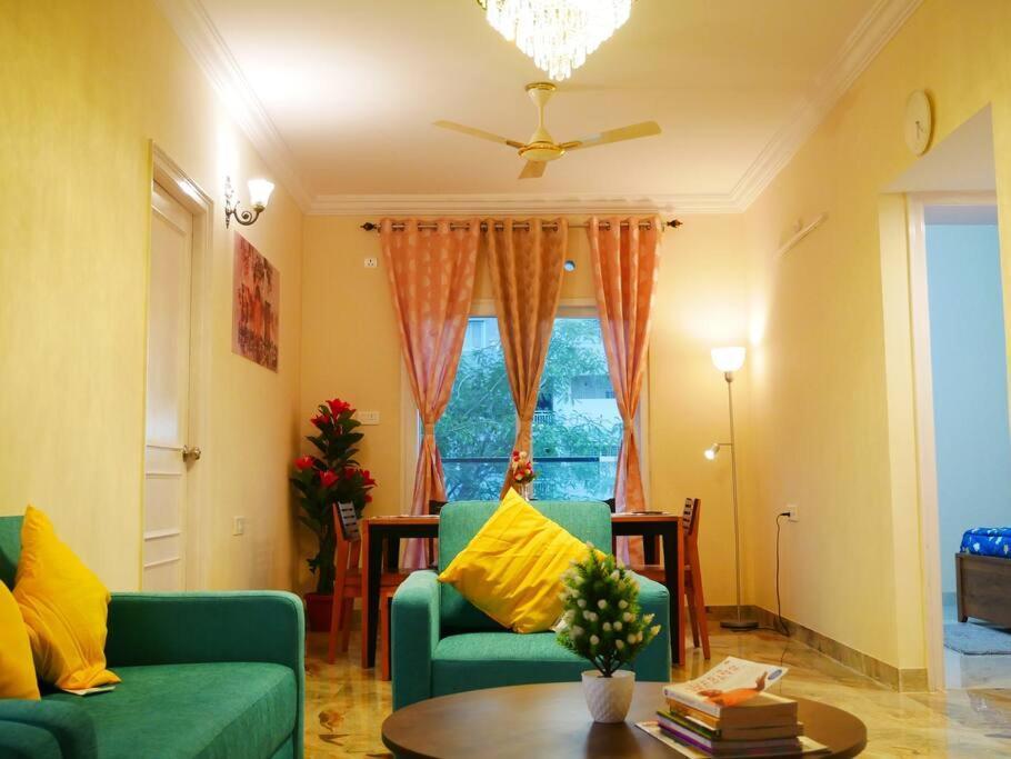 Evara Luxury Living 3bhk Near Hitec *
