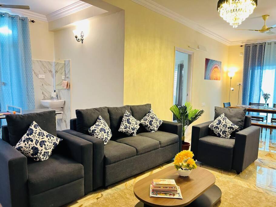 Apartment Evara Hitec Escape Luxury 3bhk Apt Near Hiteccity Hyderabad