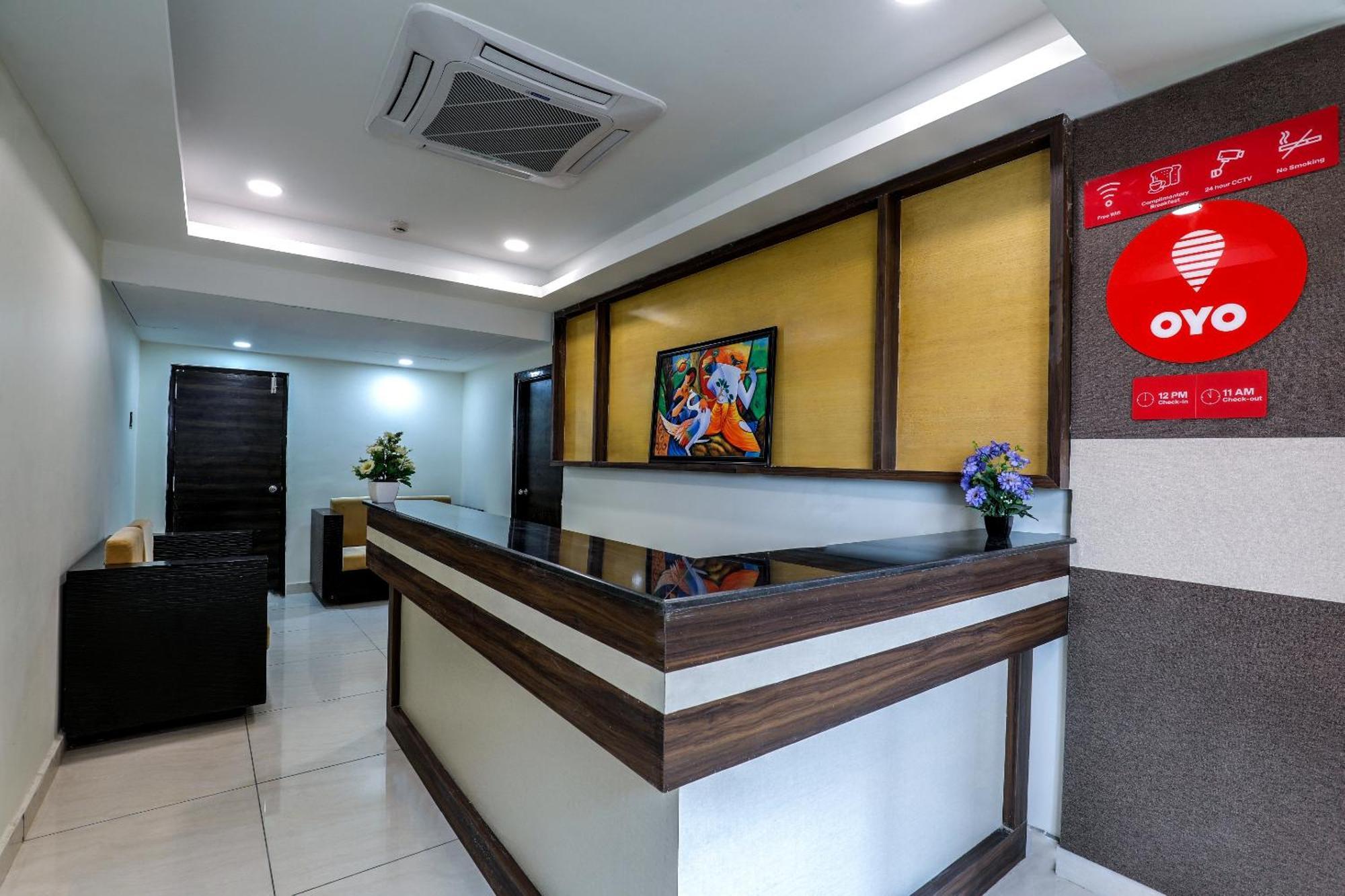 O Ulavcharu Hotel