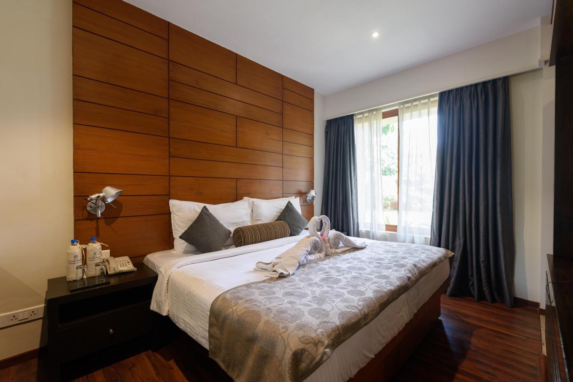 Resort The Golkonda And 4*