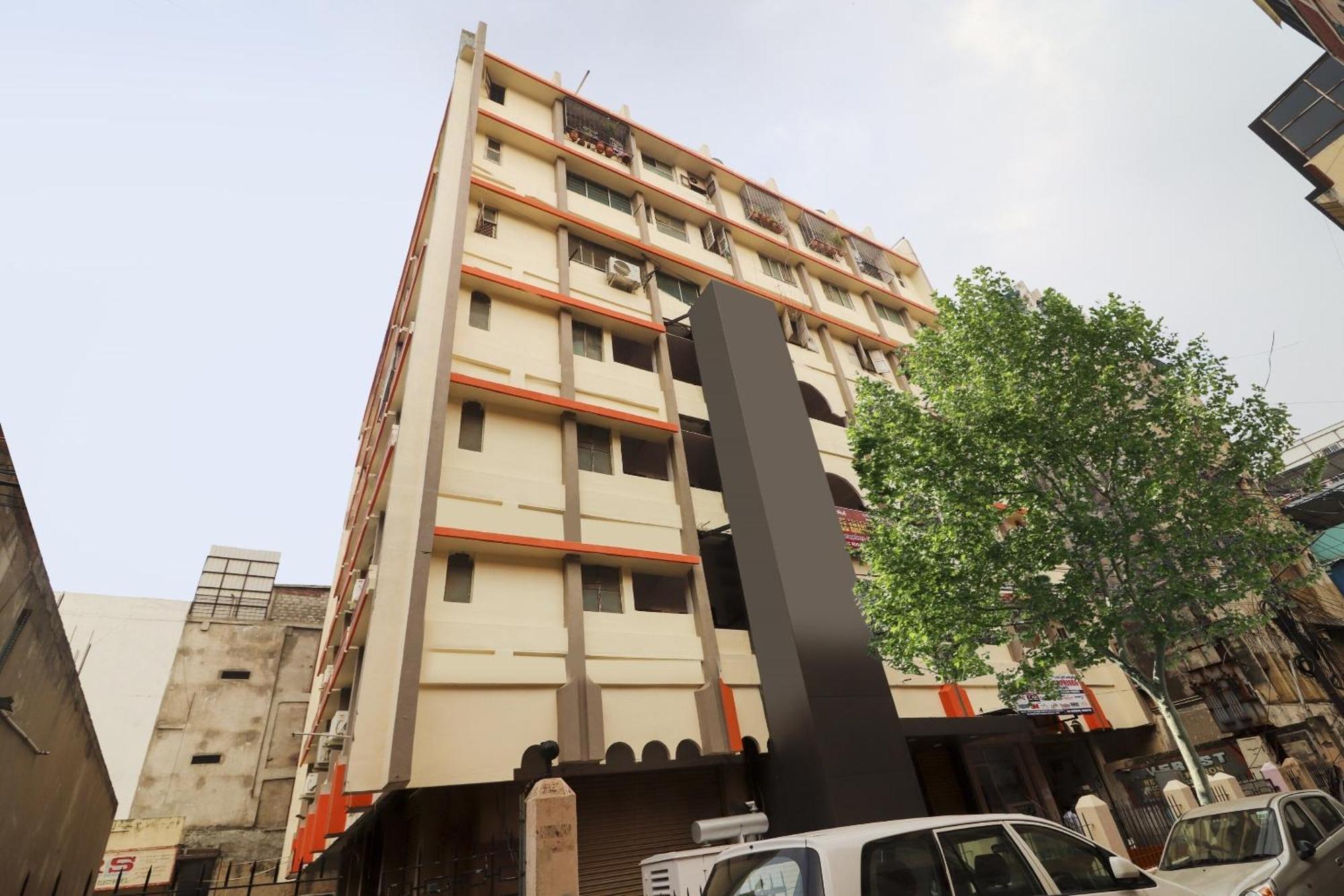 O 74966 Shree Amardeep Hotel 2*