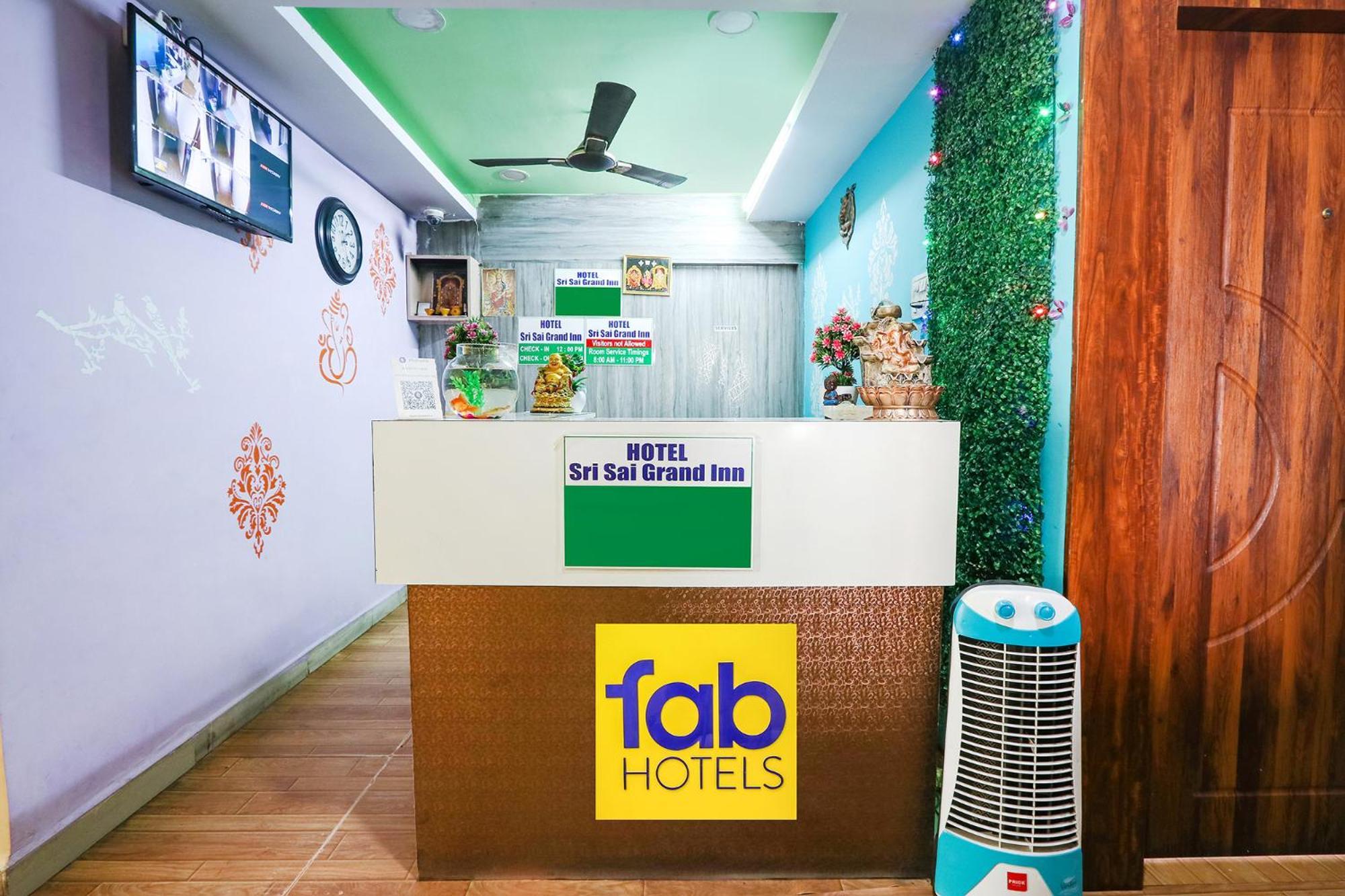 Fabhotel Sri Sai Grand Hotel