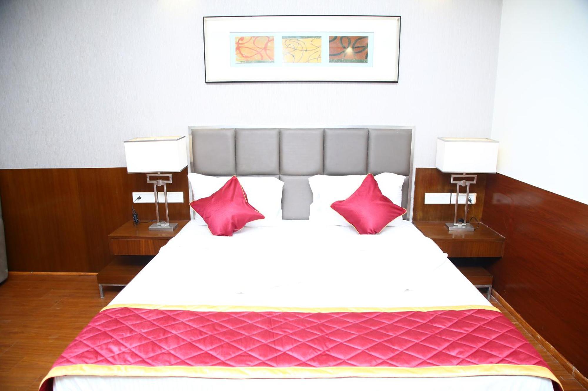 Hotel Svm Hospitality 3*