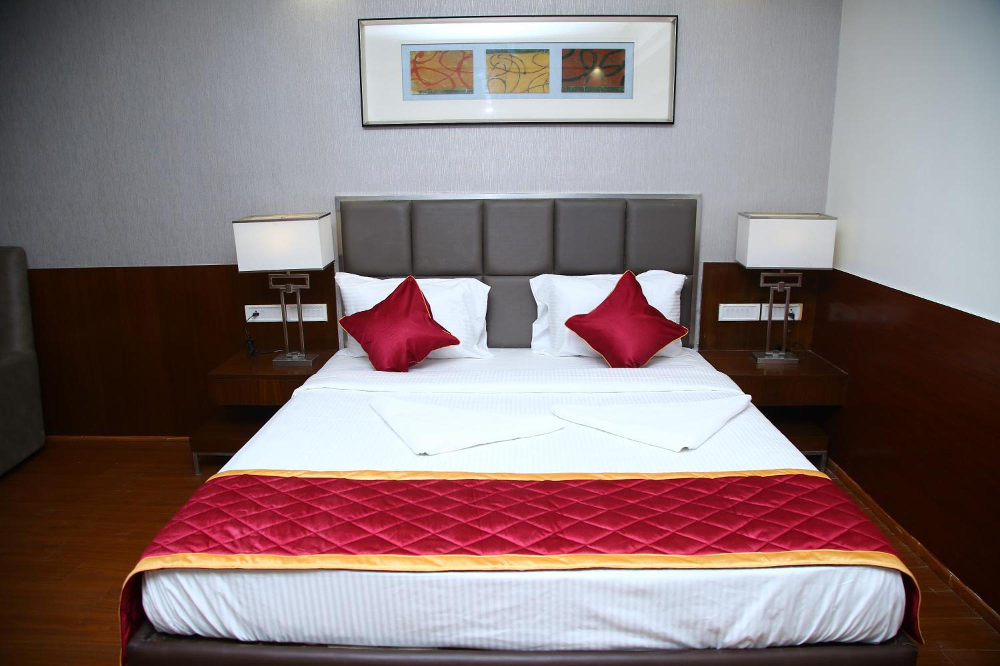 Hotel Svm Hospitality 3*