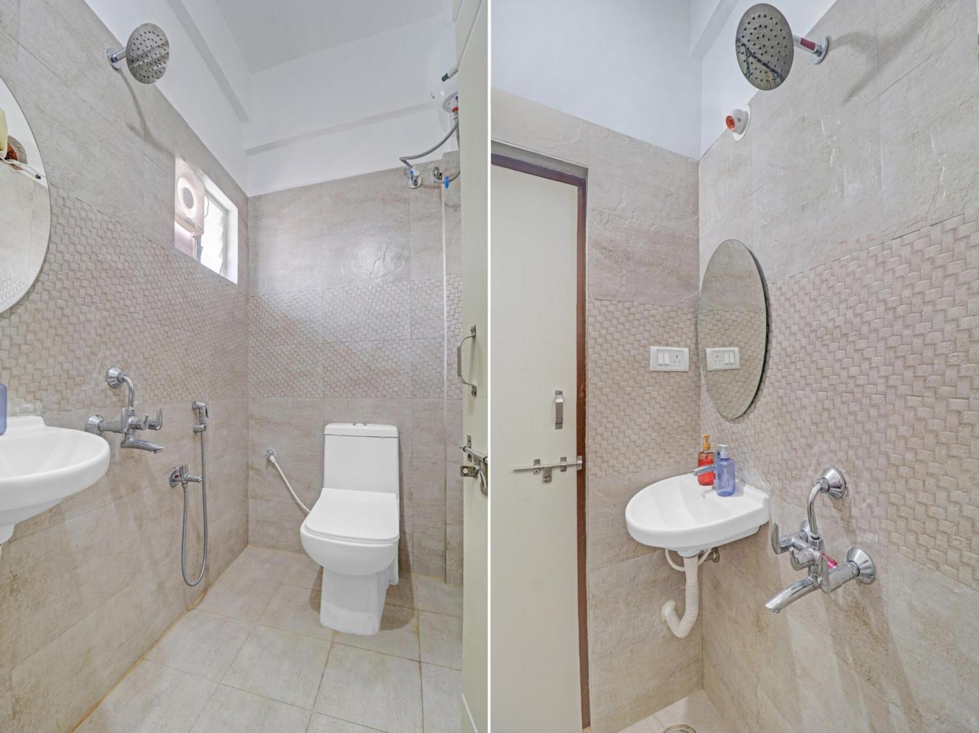 Hotel Super Hotel O Square Unique Suites Hyderabad