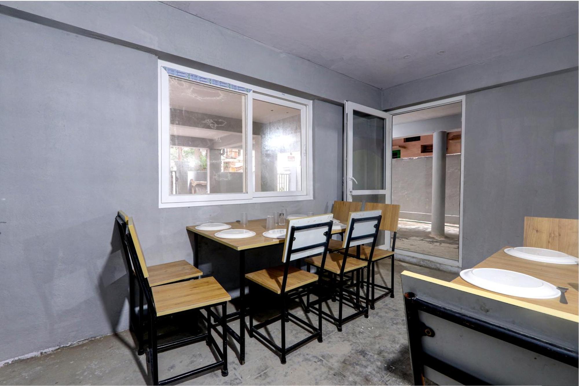 Veeksha Kiara Hospitalities - Rooms, & Near Kukatpally Rd Apartment Hyderabad