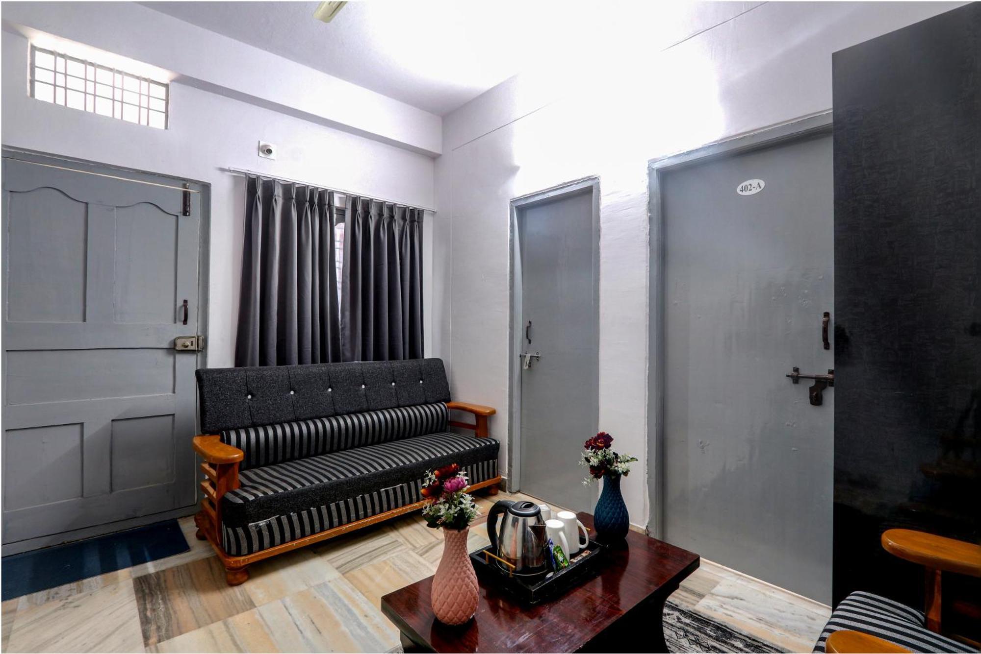 Veeksha Kiara Hospitalities - Rooms, & Near Kukatpally Rd *