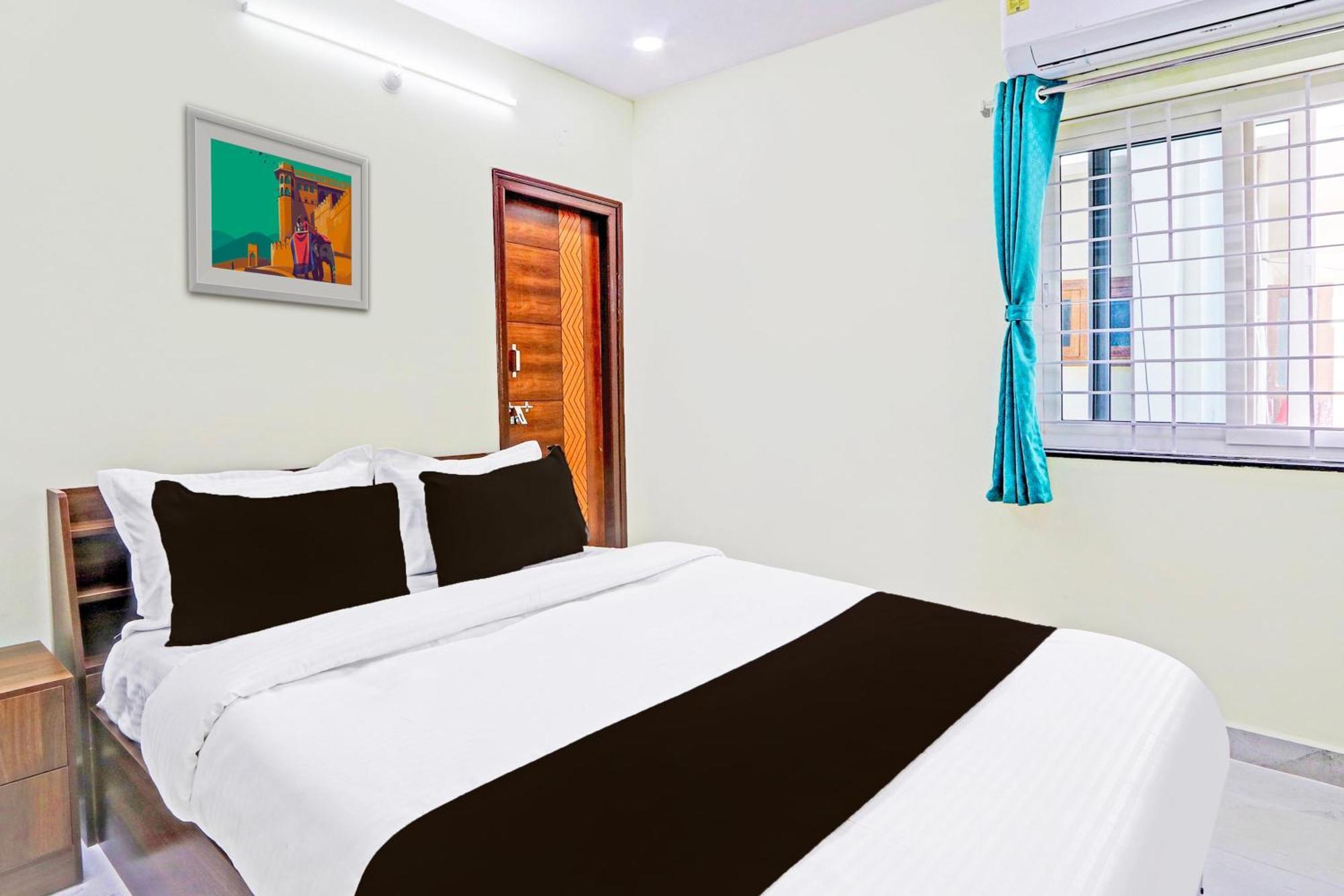 Hotel O N Grand Residency