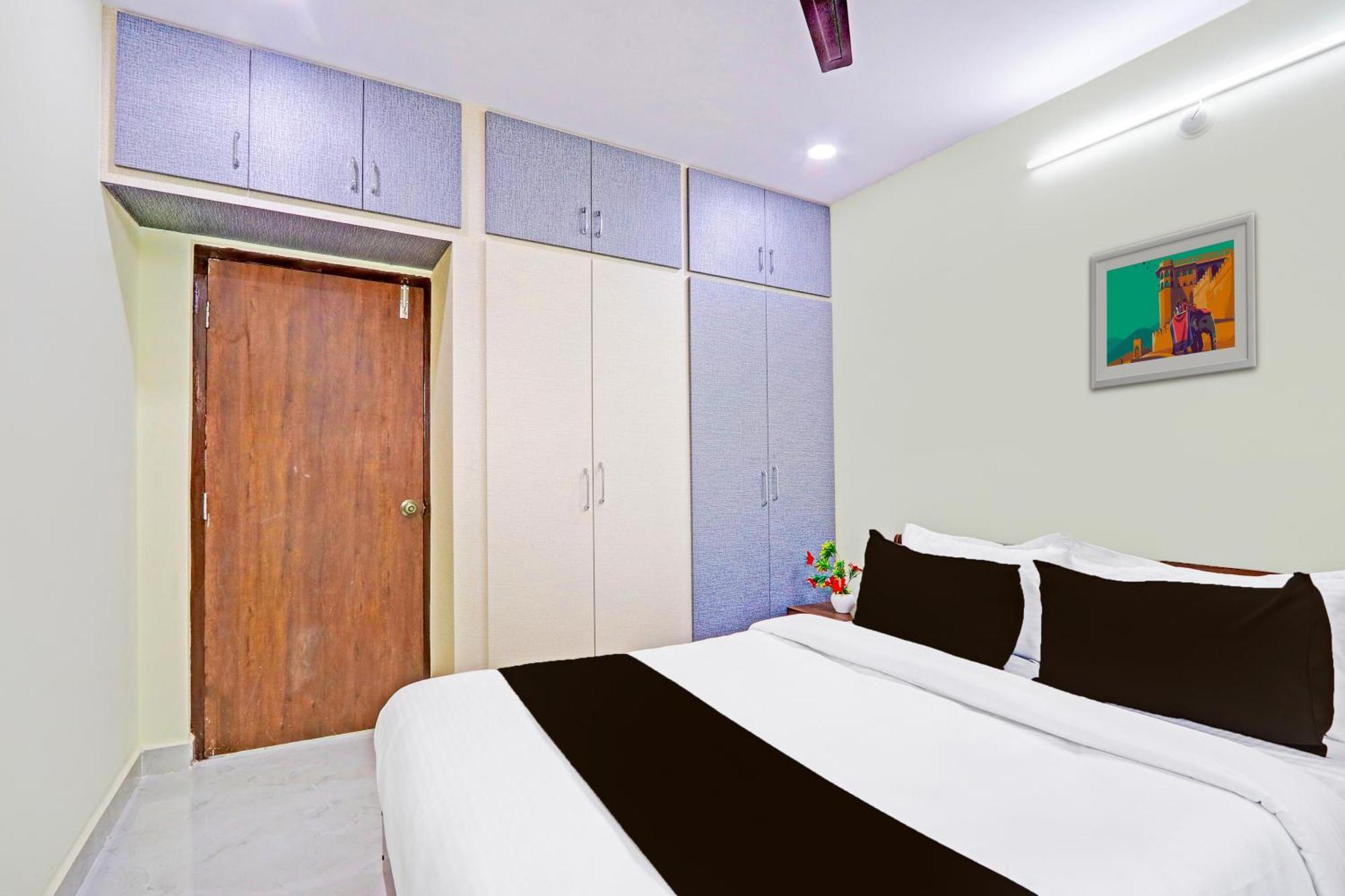 Hotel O N Grand Residency