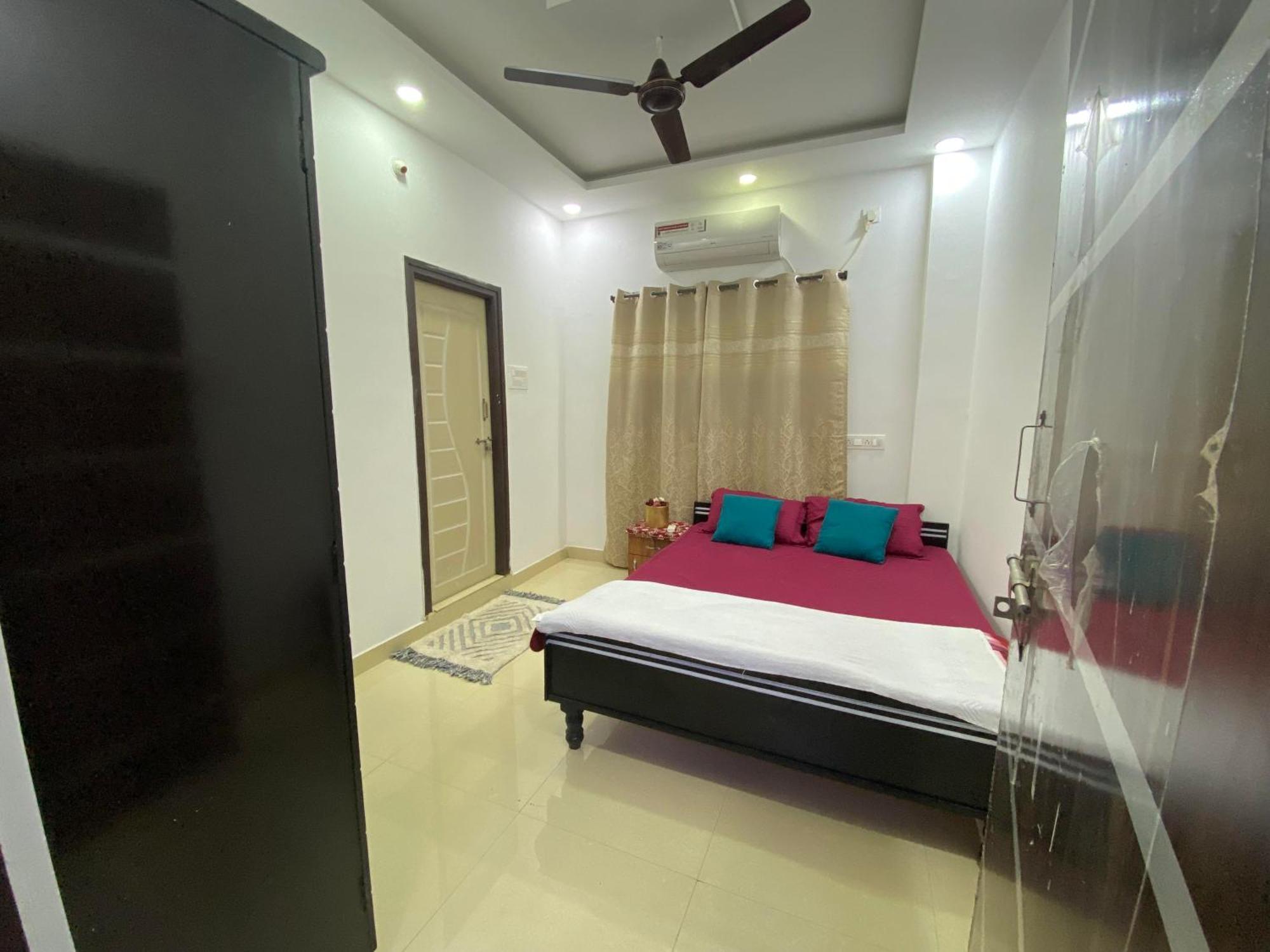 Srt Homely With Amenities Apartamento *