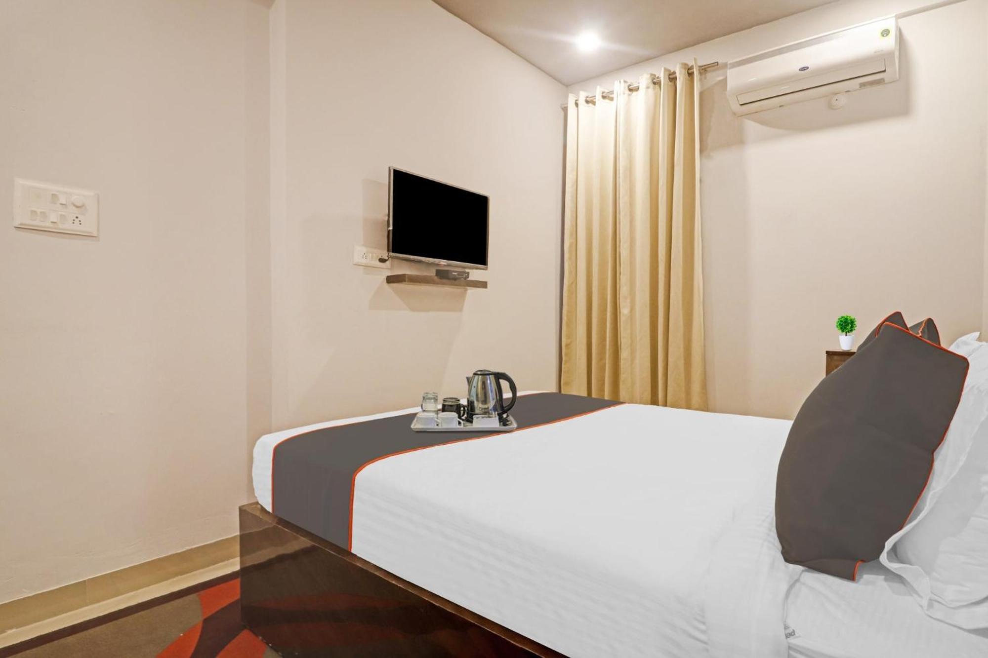 Super Townhouse Rcc Pristine Hotel Hyderabad