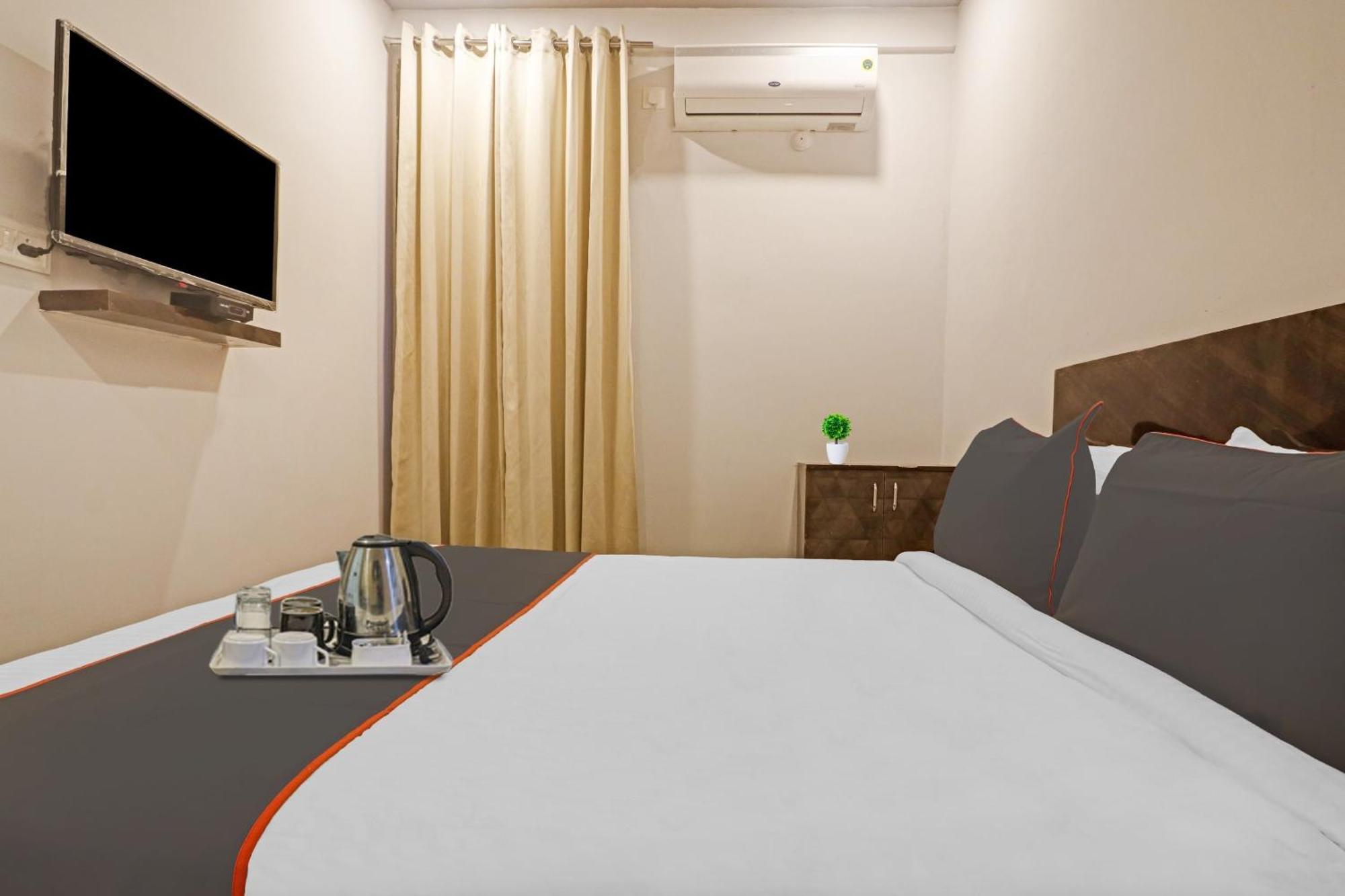 Super Townhouse Rcc Pristine Hotel Hyderabad