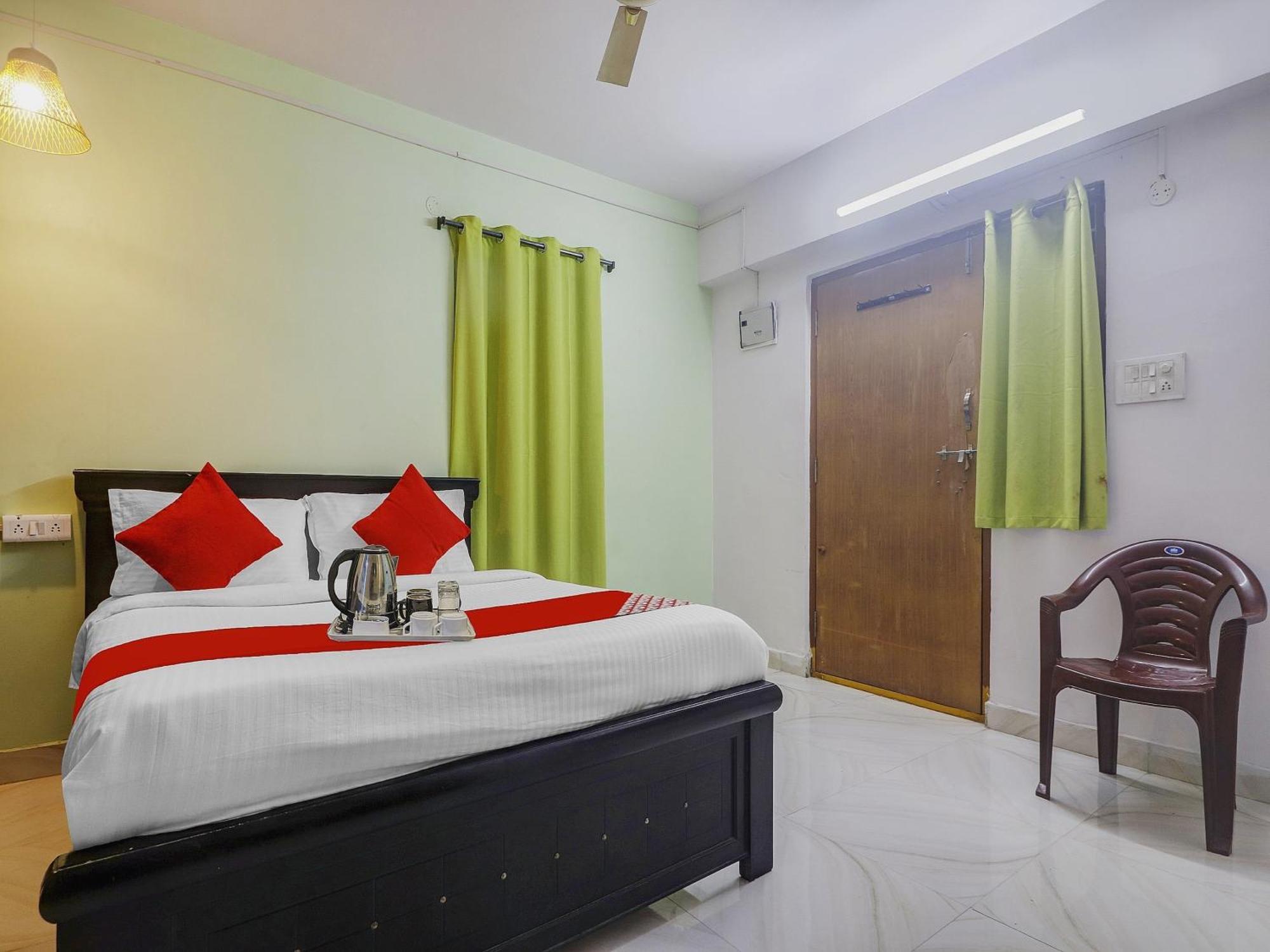 Super O Broholic Near Botanical Garden 3* Hyderabad