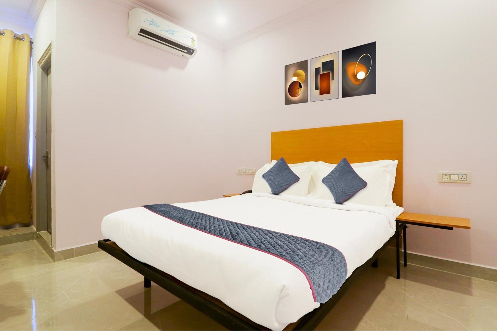 Hotel Super Townhouse Sr Nagar Rcc Premier 4*