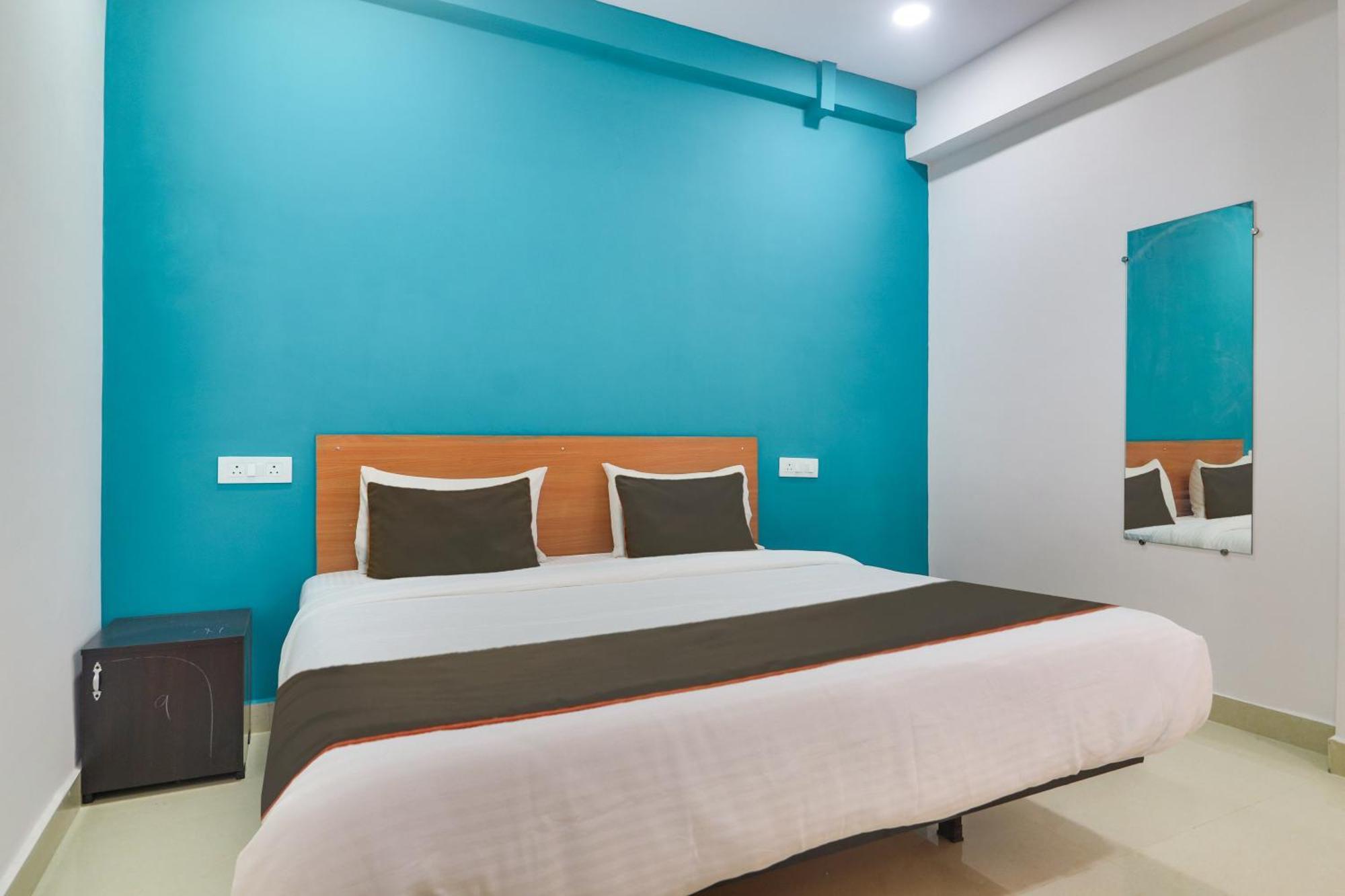 Super Collection O Rbs Kothapet-nagole Road Hyderabad