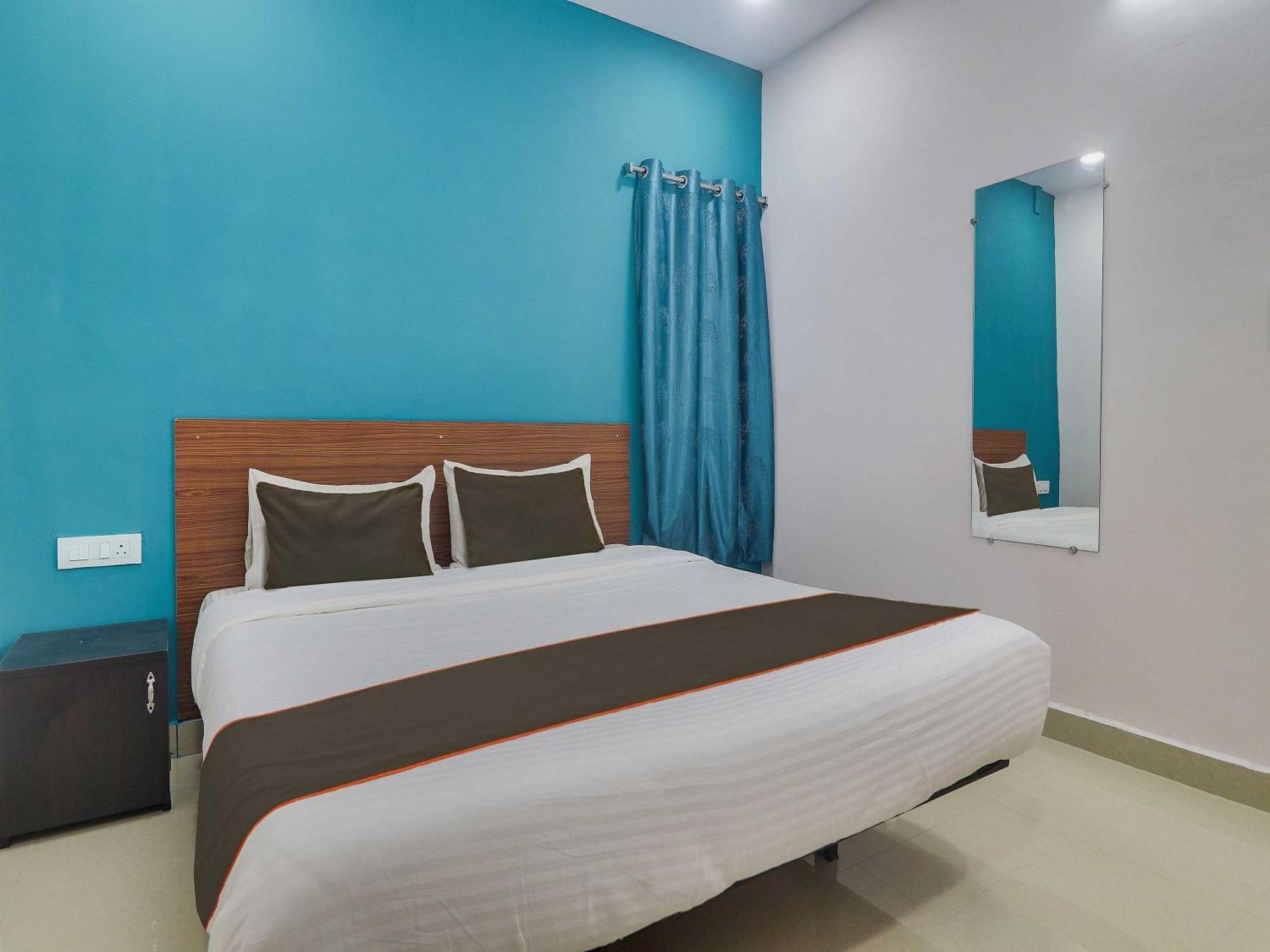 Hotel Super Collection O Rbs Kothapet-nagole Road