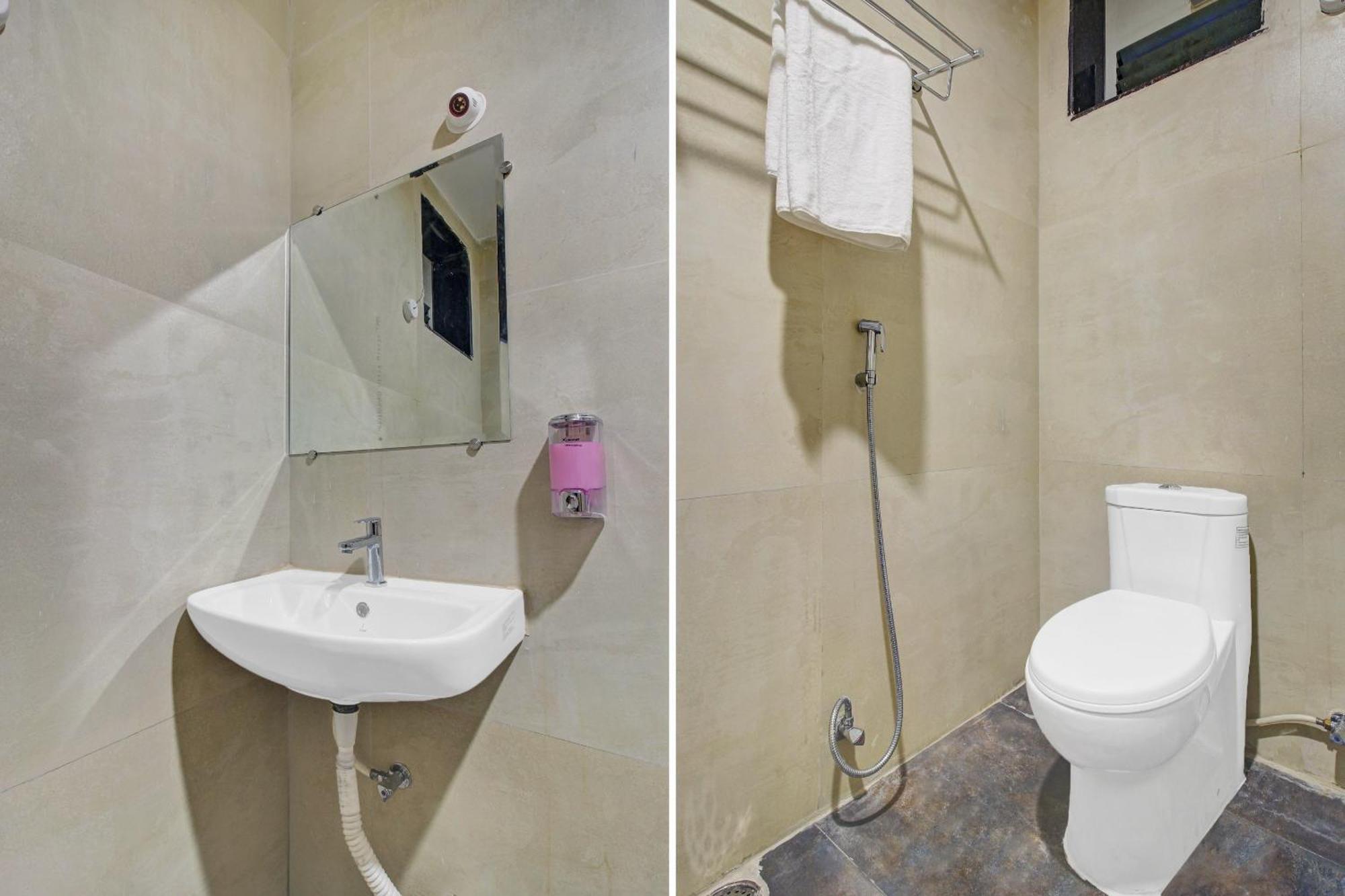 Super Townhouse Oak Hitec Near Image Hospital Hotel Hyderabad