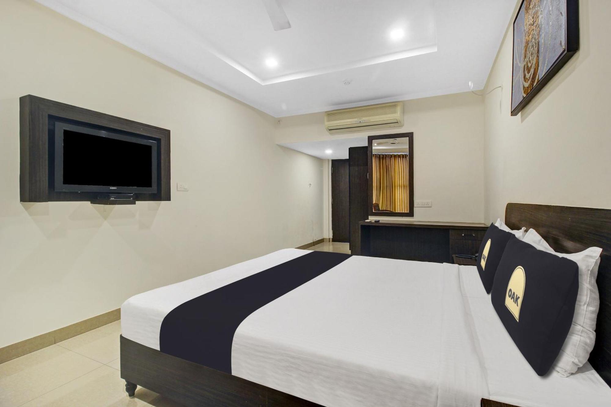 Super Townhouse Oak Lb Nagar Ramoji 4* Hyderabad