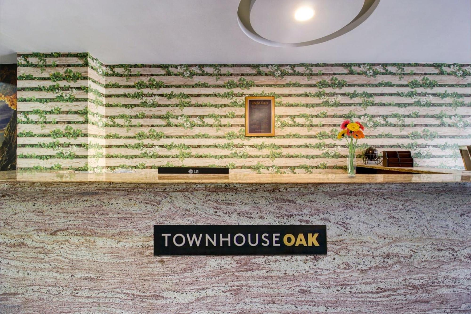 Hotel Super Townhouse Oak Lb Nagar Ramoji