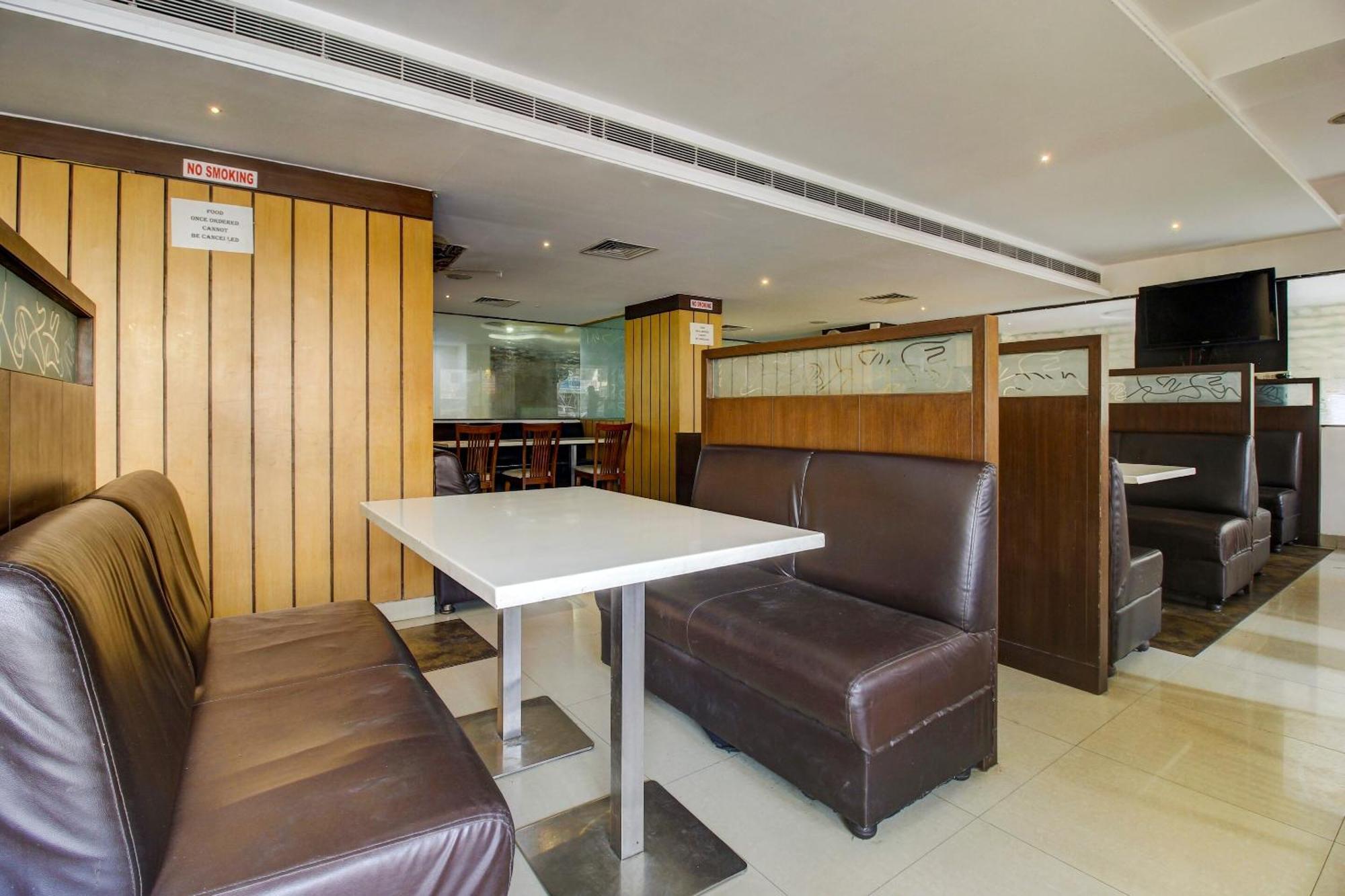 Hotel Super Townhouse Oak Lb Nagar Ramoji Hyderabad