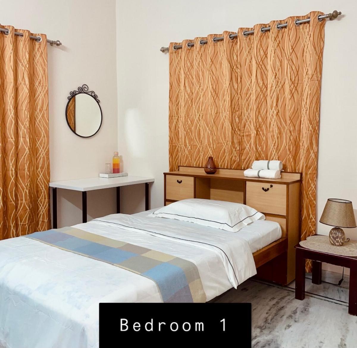 Apartment Modern 3bhk Furnished Flat In Downtown