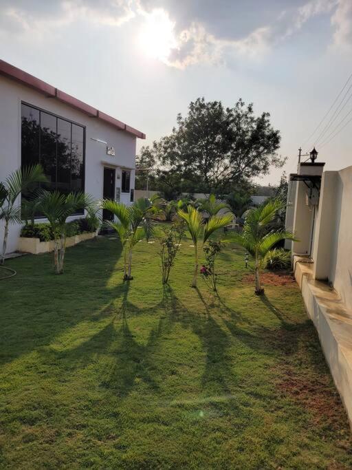 Holiday home Tabassum's Cottage, Near Hyd International Airport