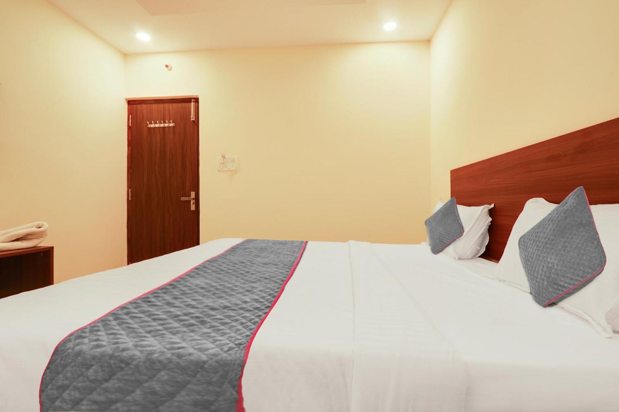 Collection O Gokul Pride Hotel Hyderabad