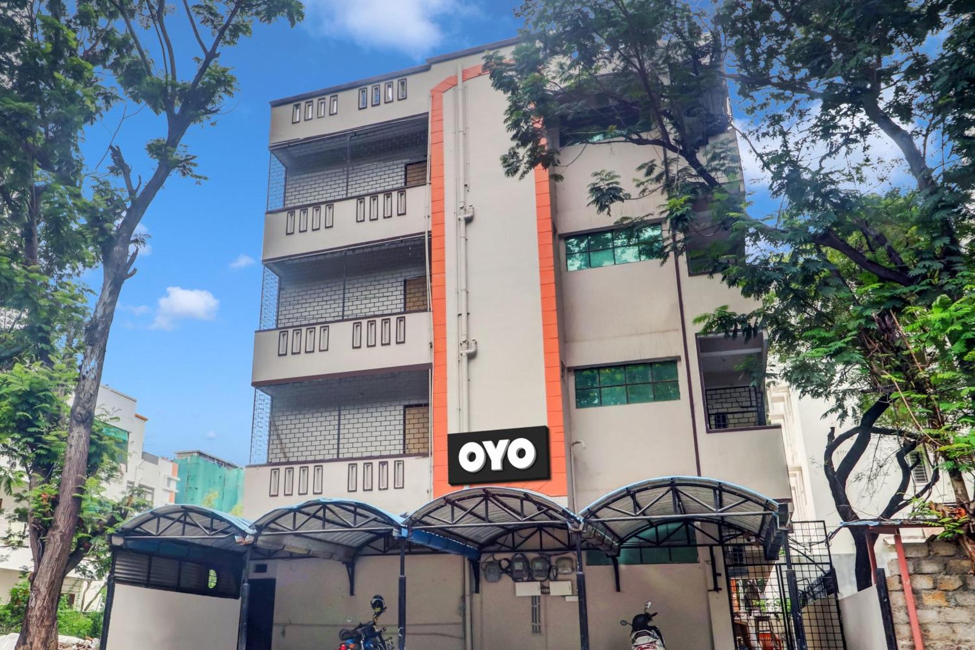 Hotel O S Grand Residency Hotel 3*